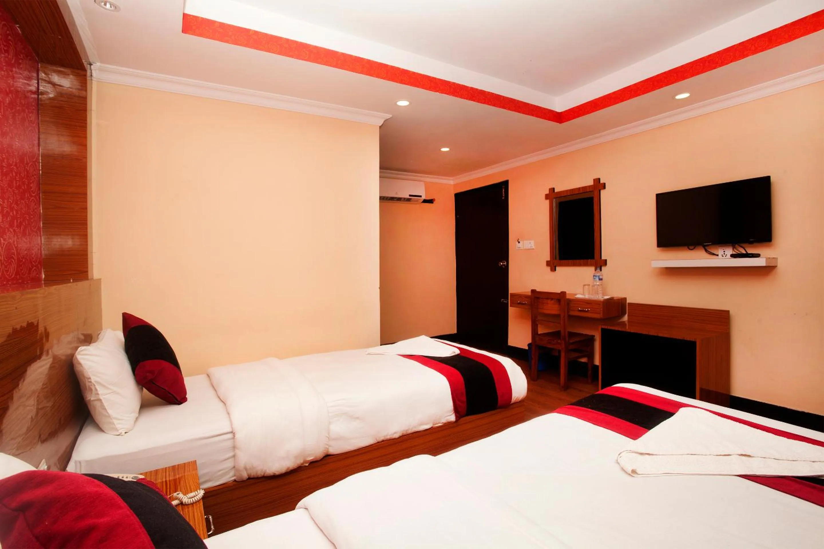 Photo of the whole room, Bed in Kathmandu Regency Hotel