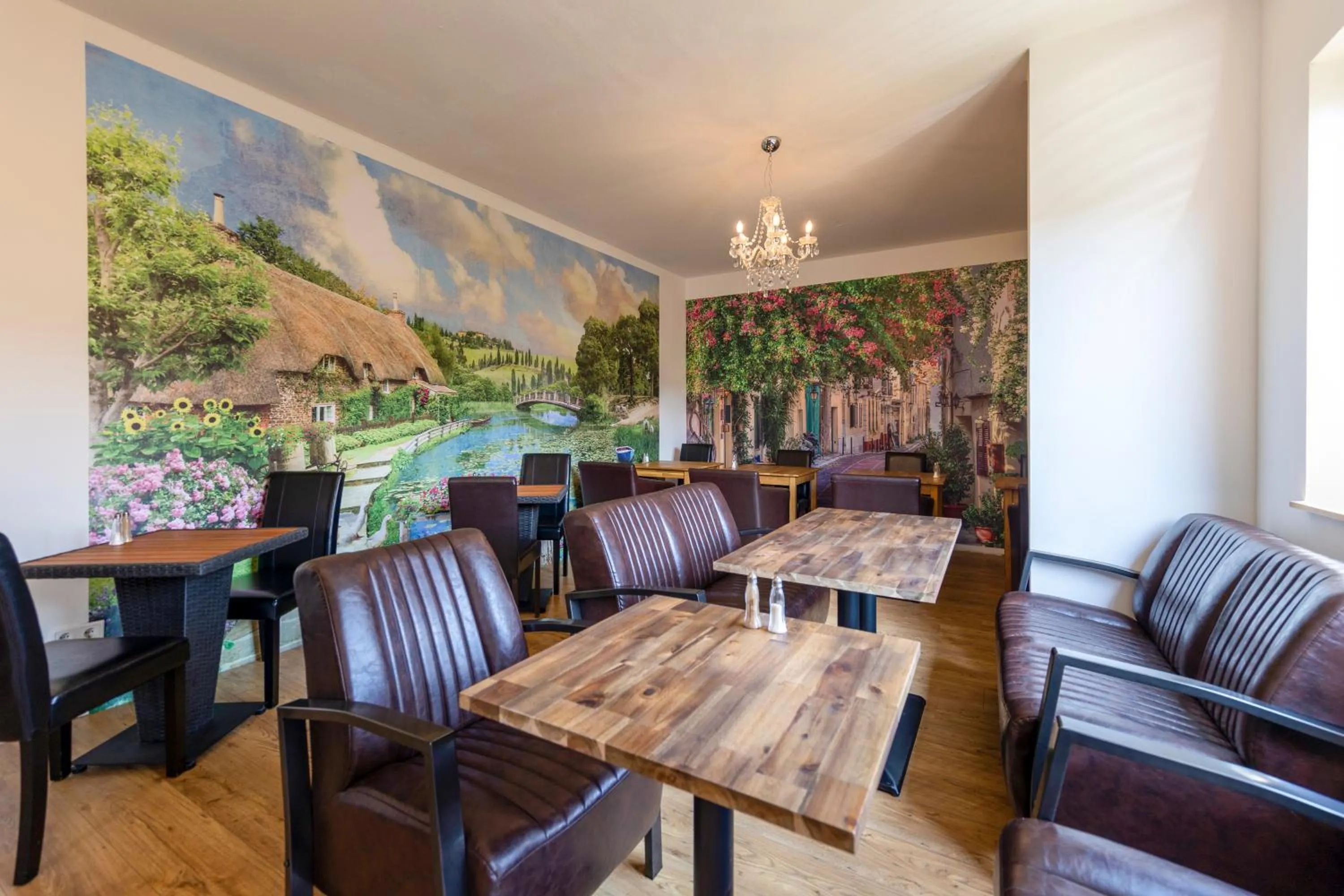 Restaurant/places to eat in Akzent Hotel Alte Direktionsvilla Kupfermühle