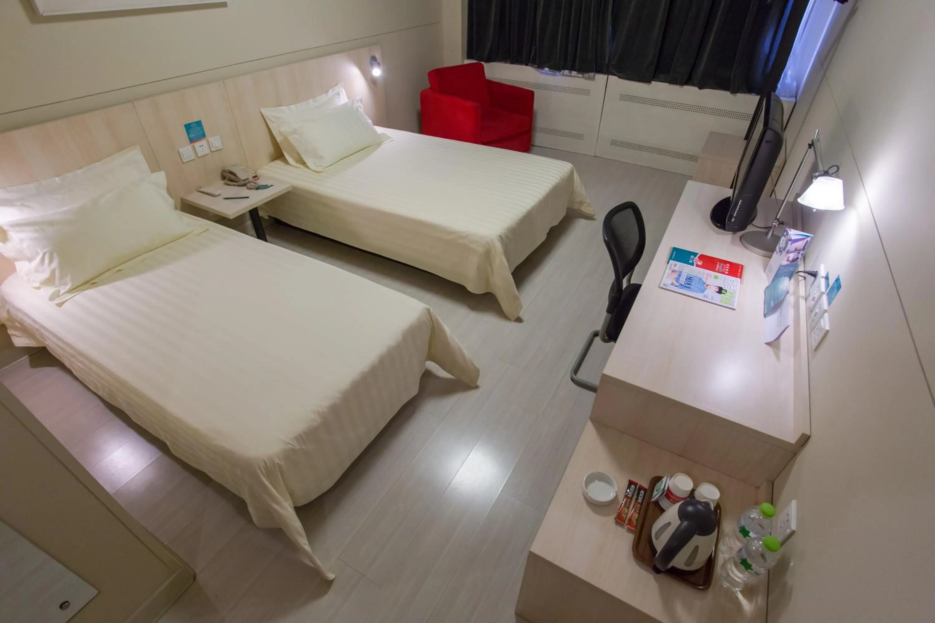 bunk bed in Jinjiang Inn - Beijing Daxing Development Zone