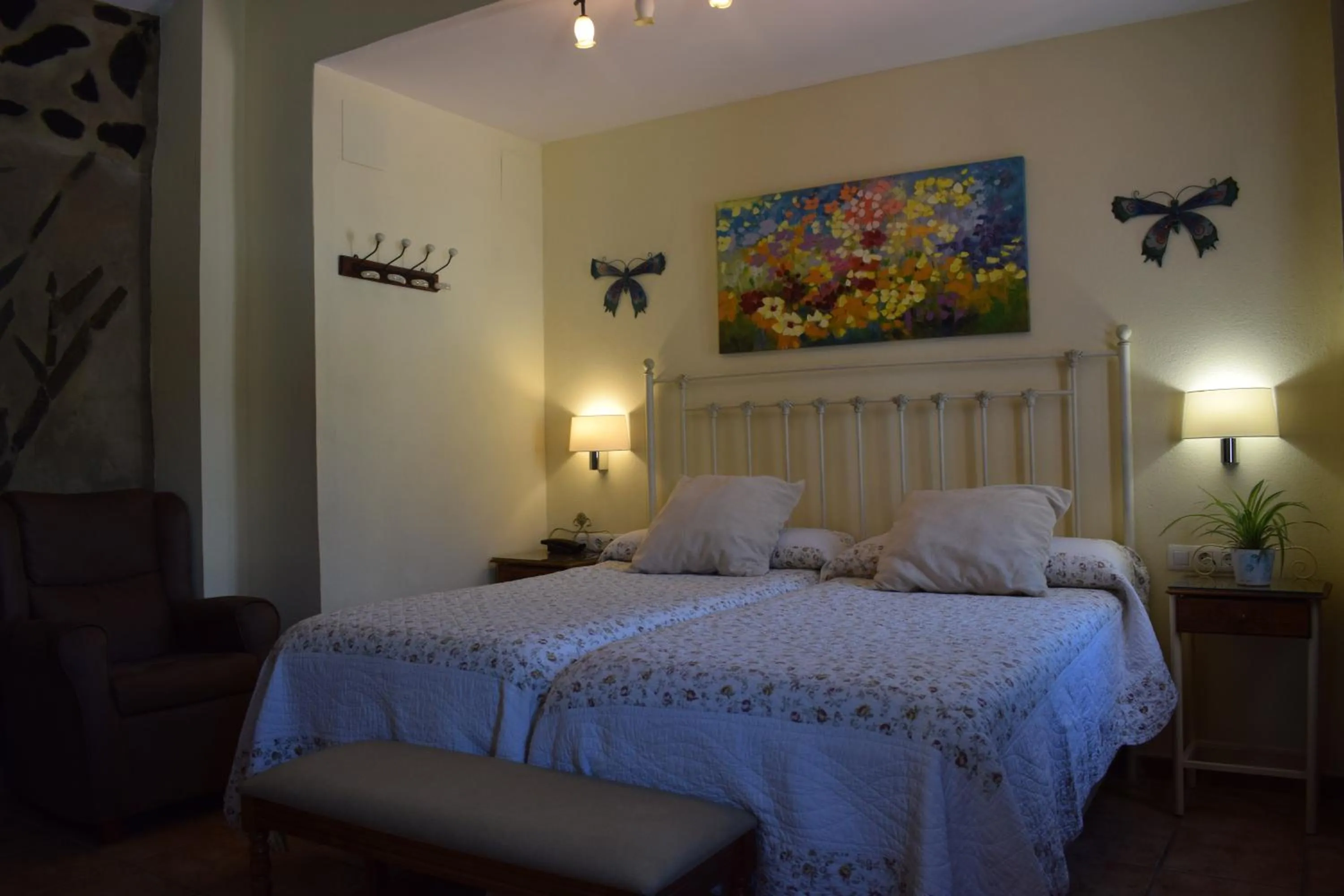 Bed in Hostal Rural Molino Del Bombo