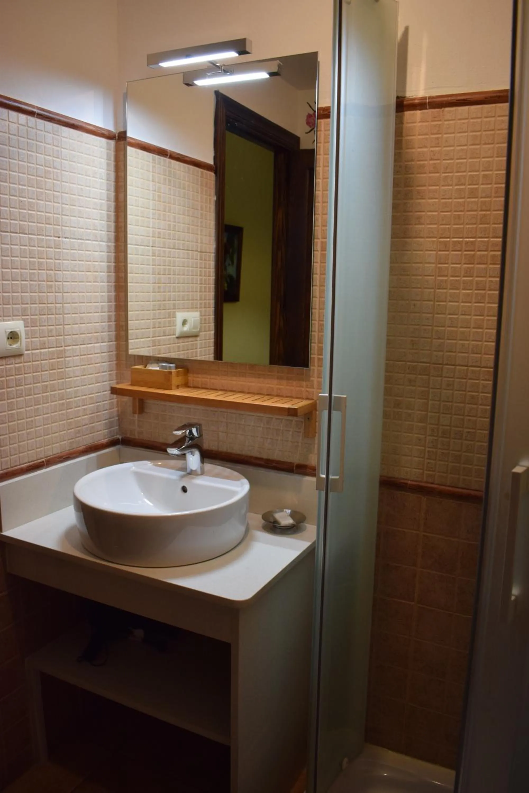 Bathroom in Hostal Rural Molino Del Bombo