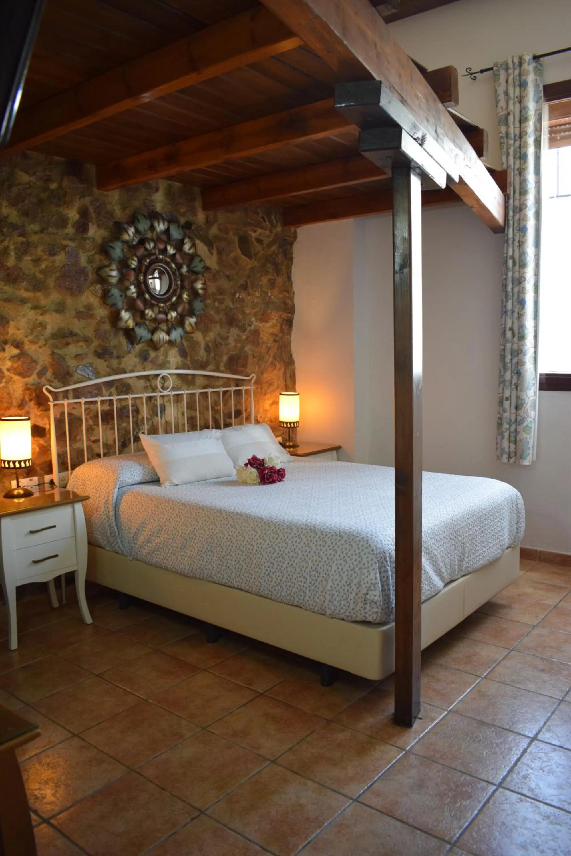 Bed in Hostal Rural Molino Del Bombo