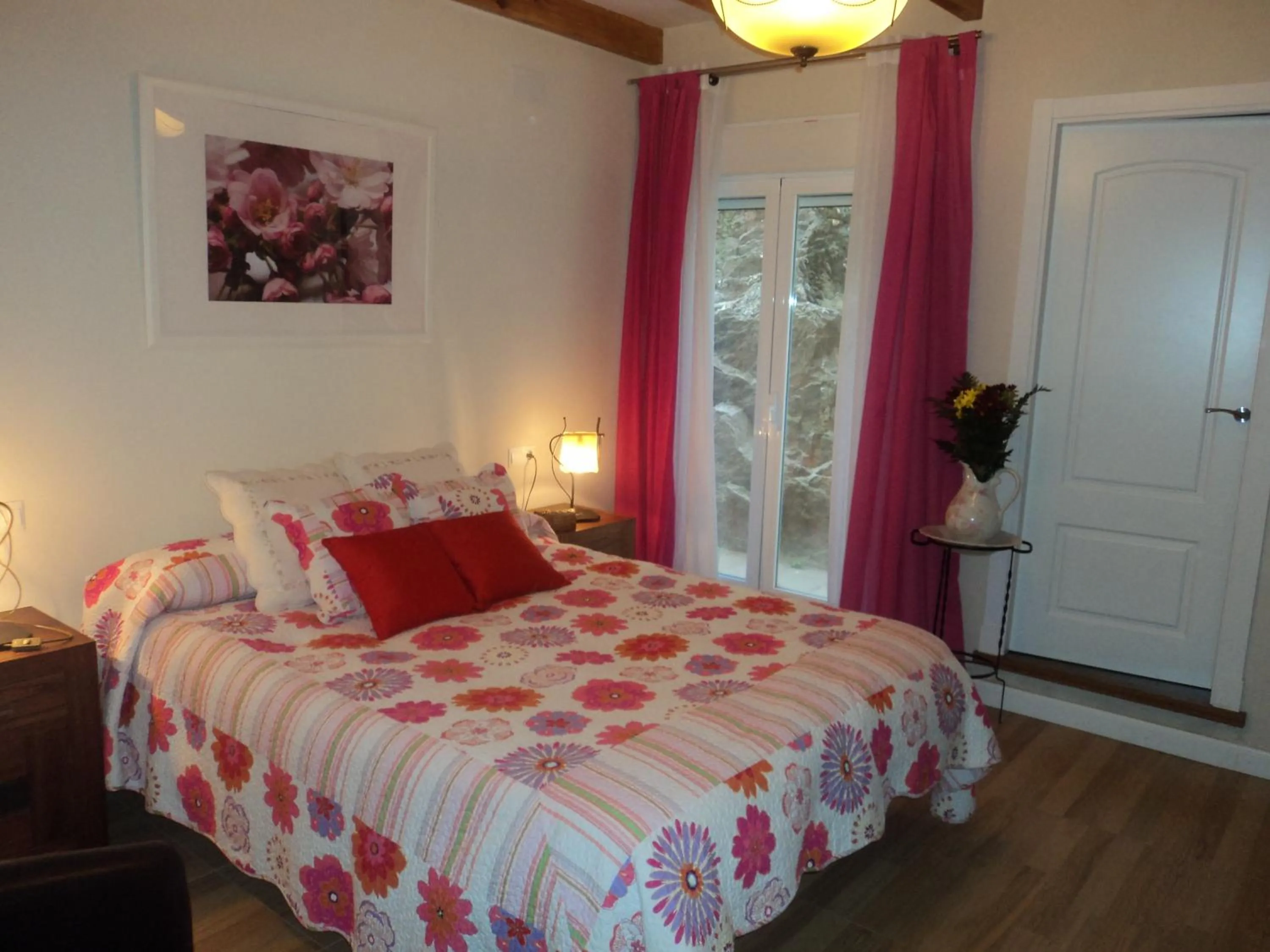 Bed in Hostal Rural Molino Del Bombo