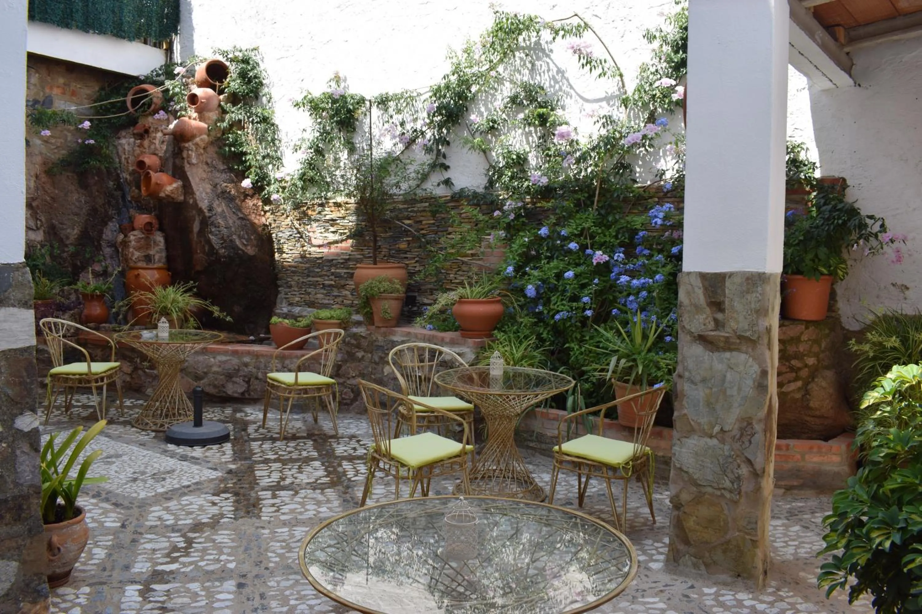Garden in Hostal Rural Molino Del Bombo