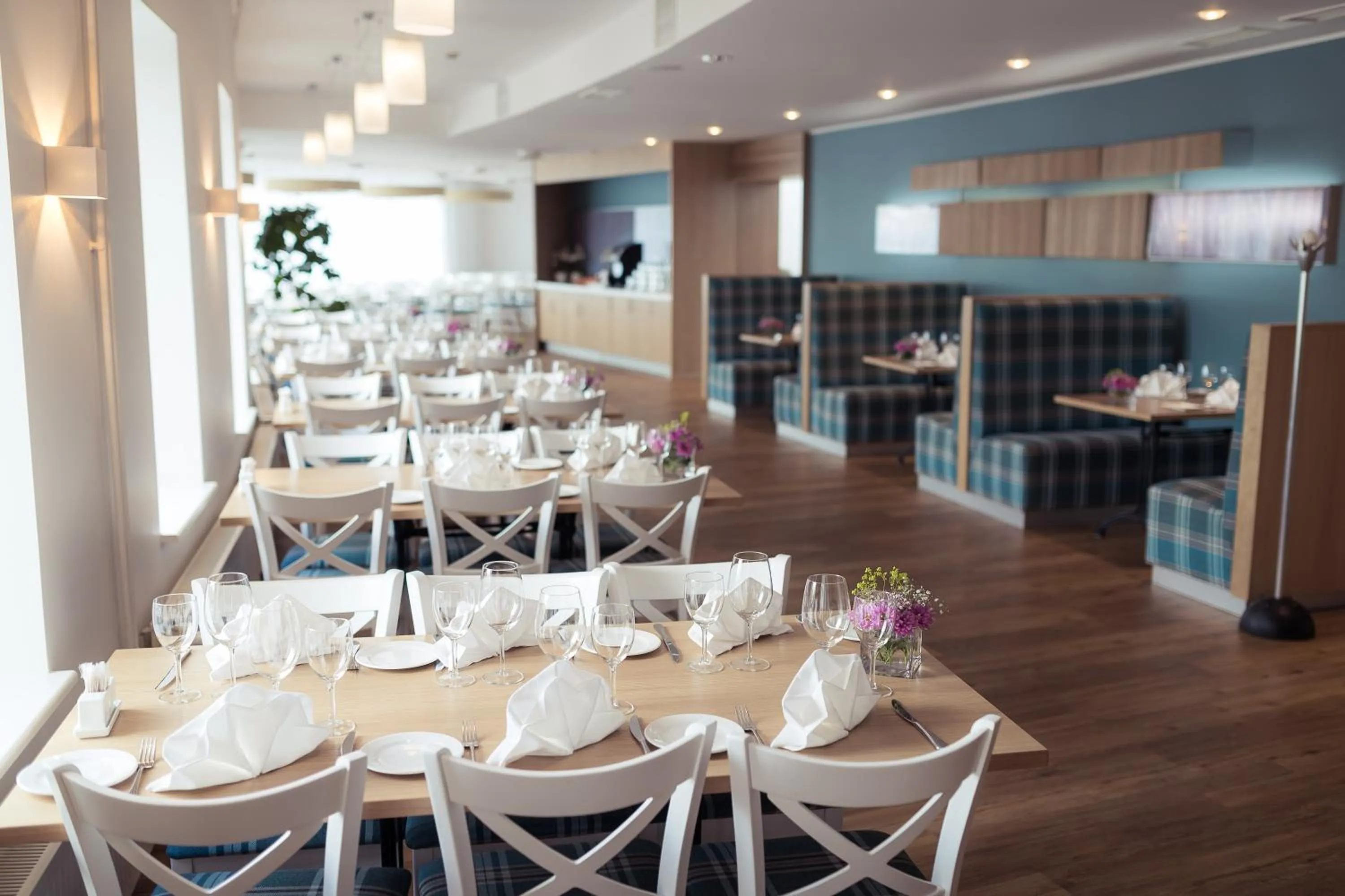 Restaurant/places to eat in Hestia Hotel Strand