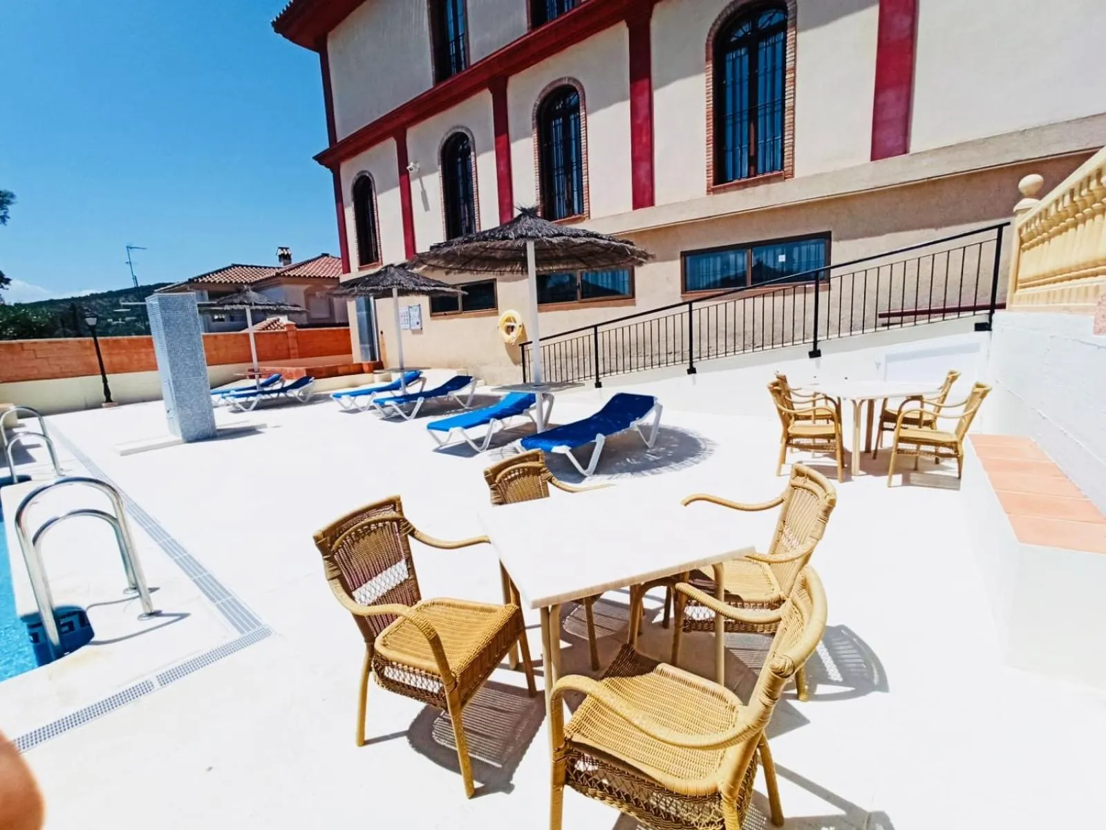 Swimming pool in Hotel Sierra de Ubrique