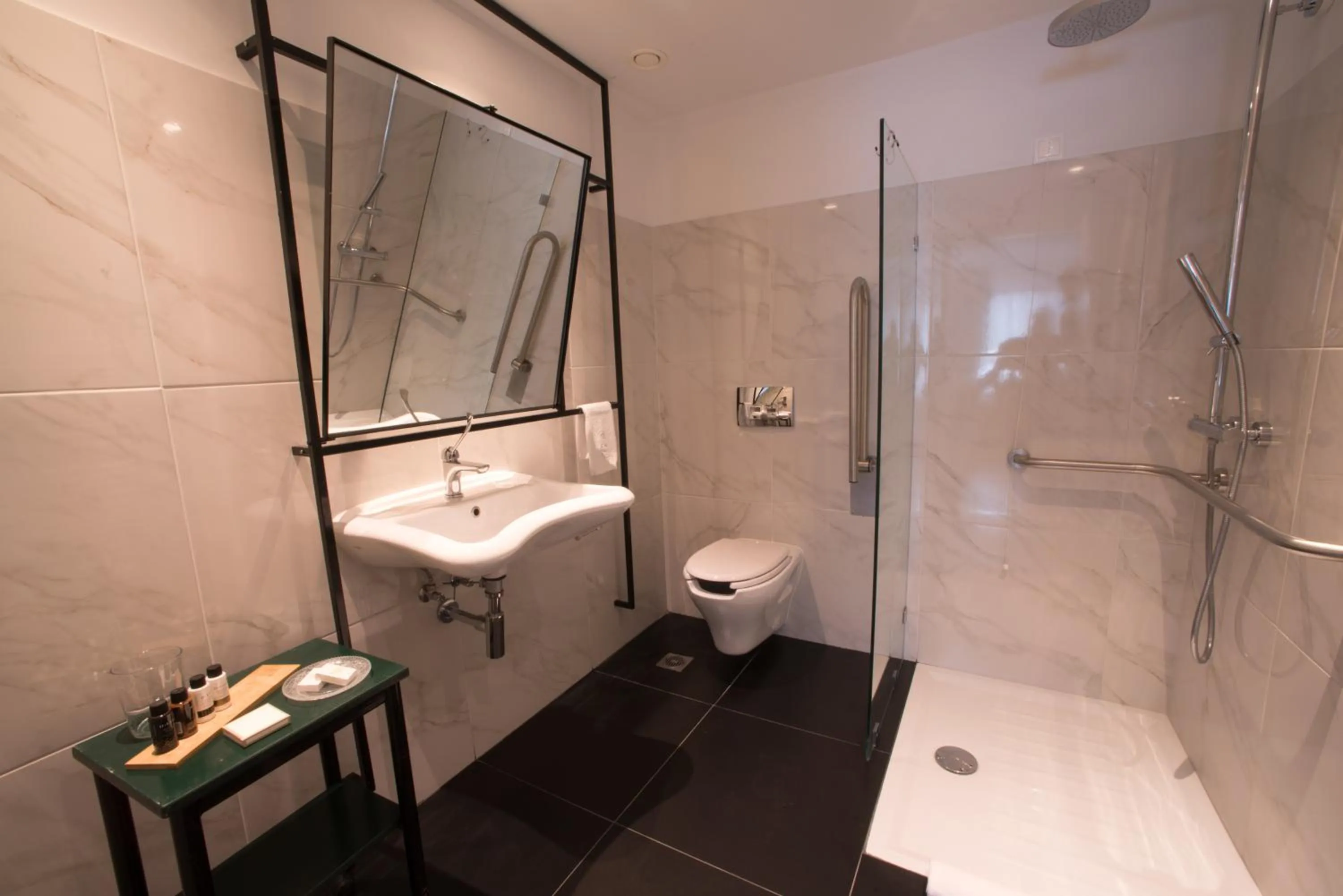 Bathroom in Sunday Boutique Hotel