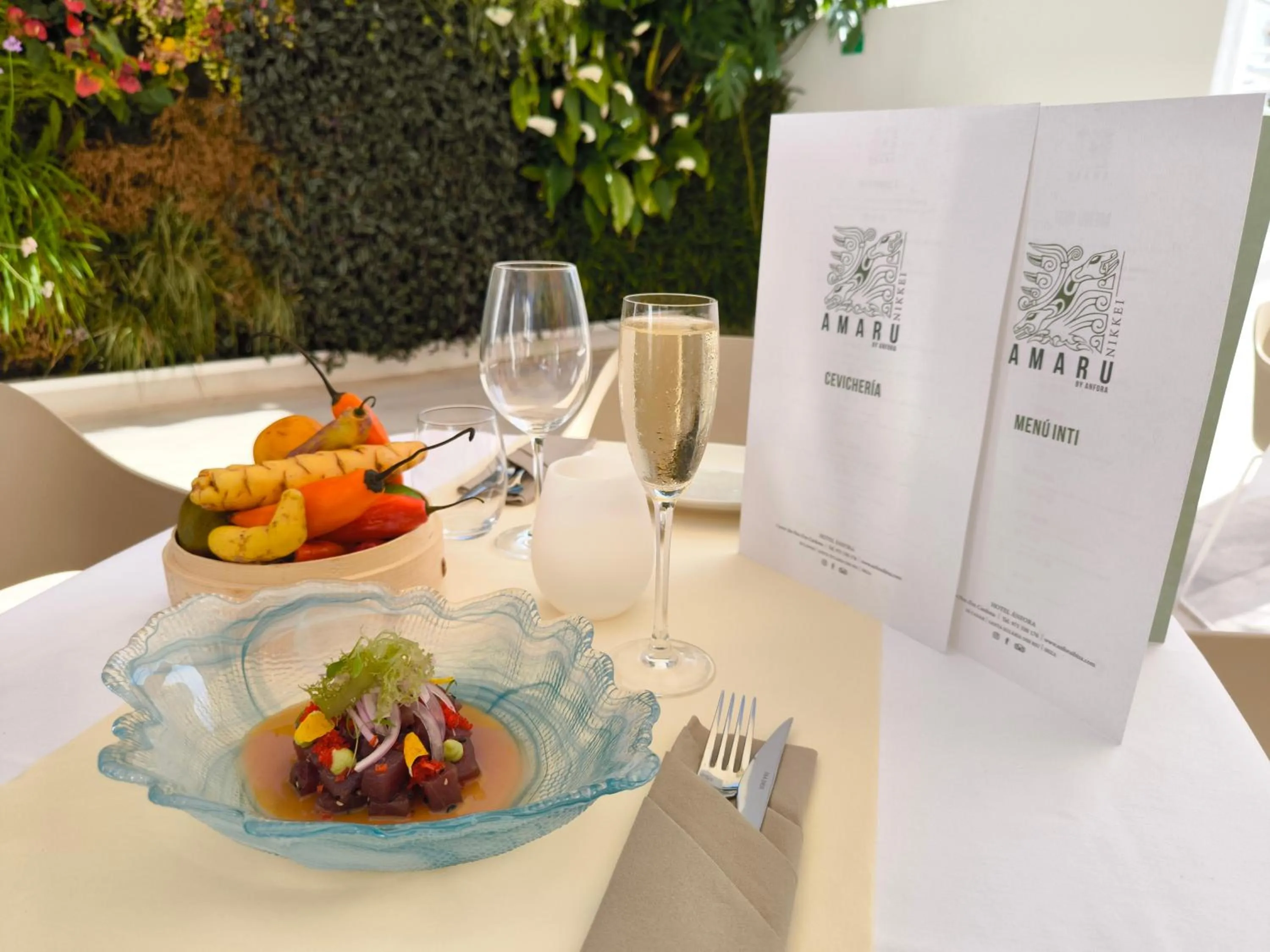 Restaurant/places to eat in Hotel Anfora Ibiza
