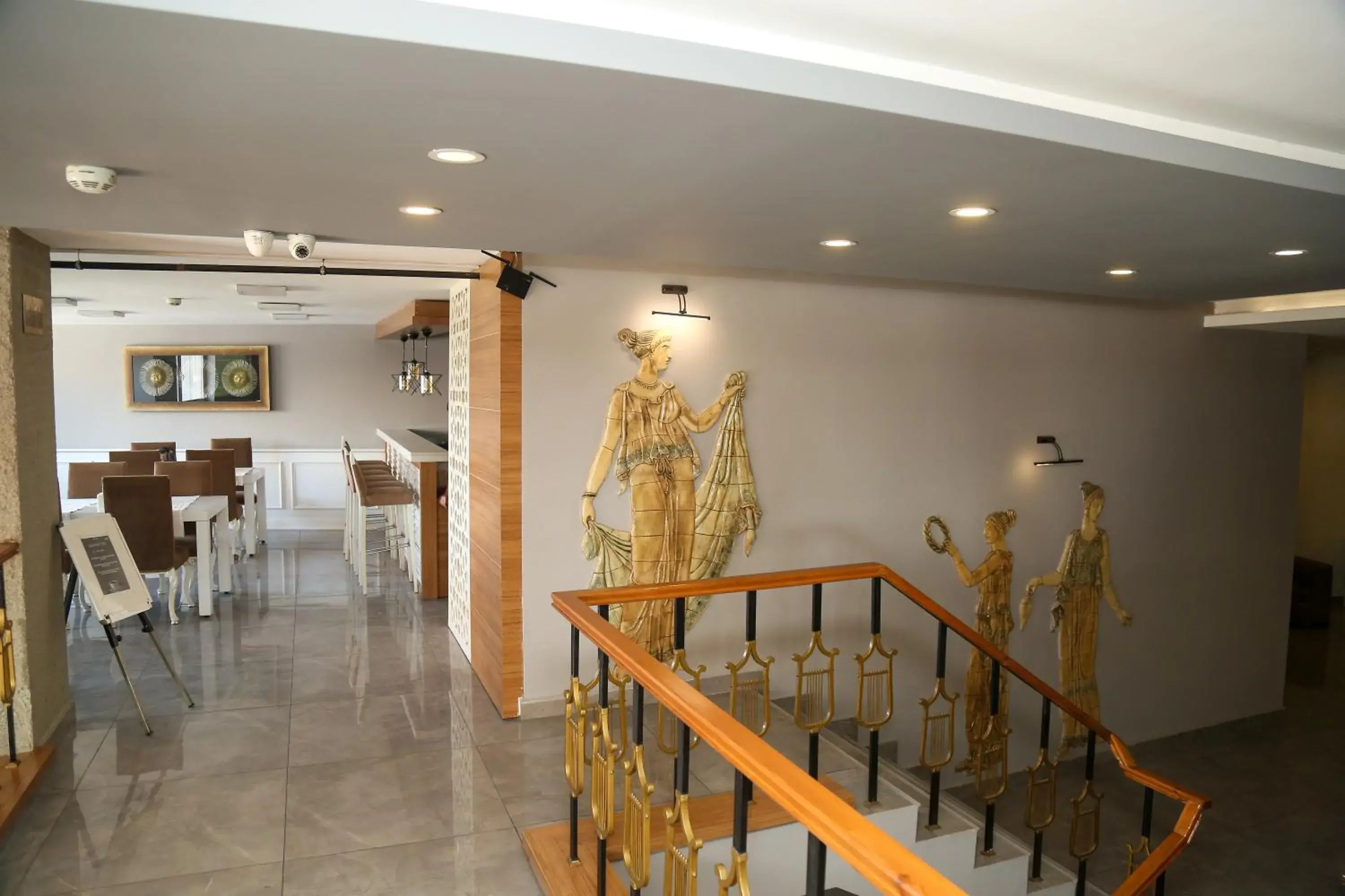 Restaurant/places to eat in Start Hotel Restaurant/places to eat in Start Hotel