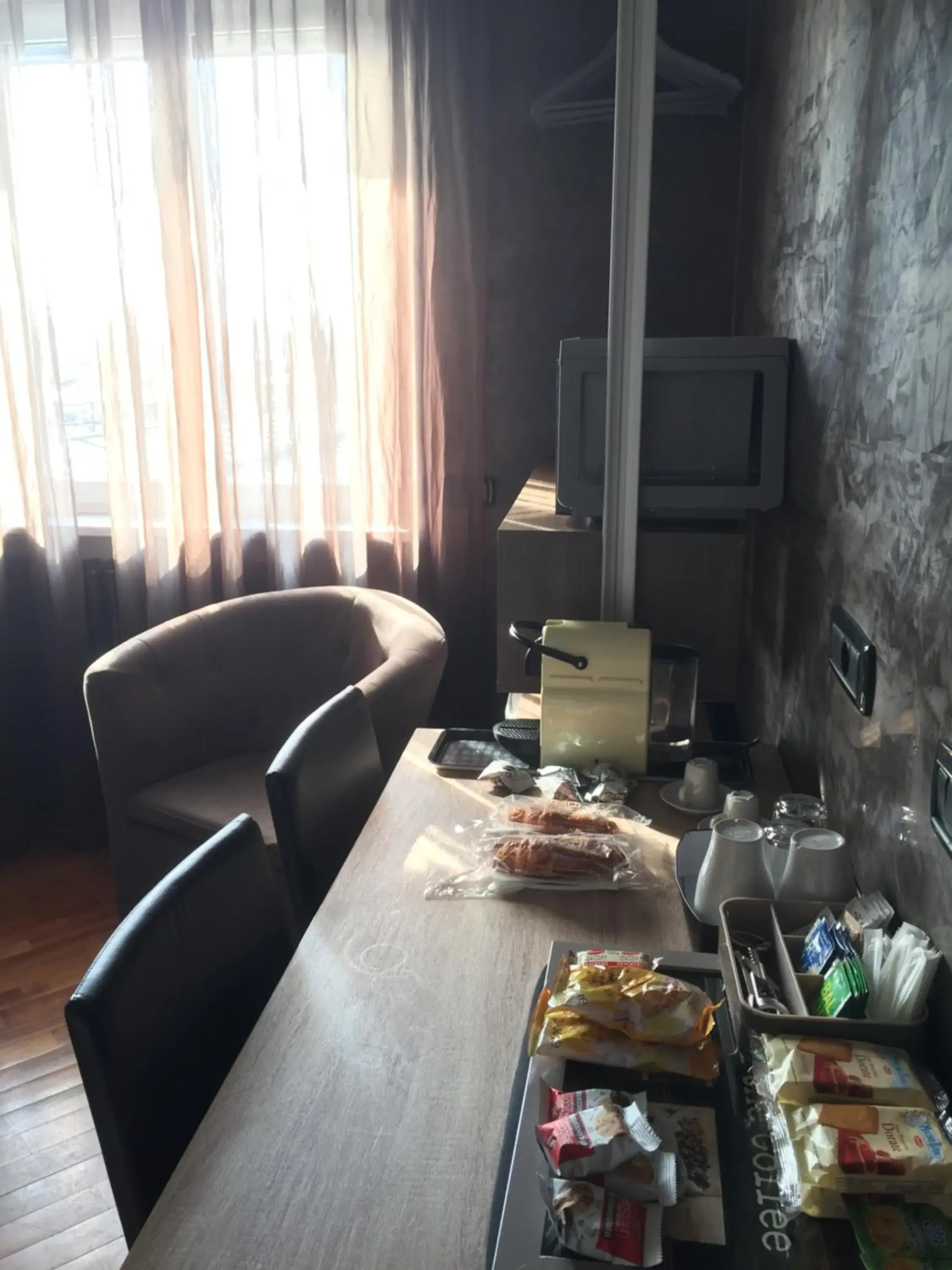 Suite Tree - Albero in B2In Suite & Office Suite Tree - Albero in B2In Suite & Office