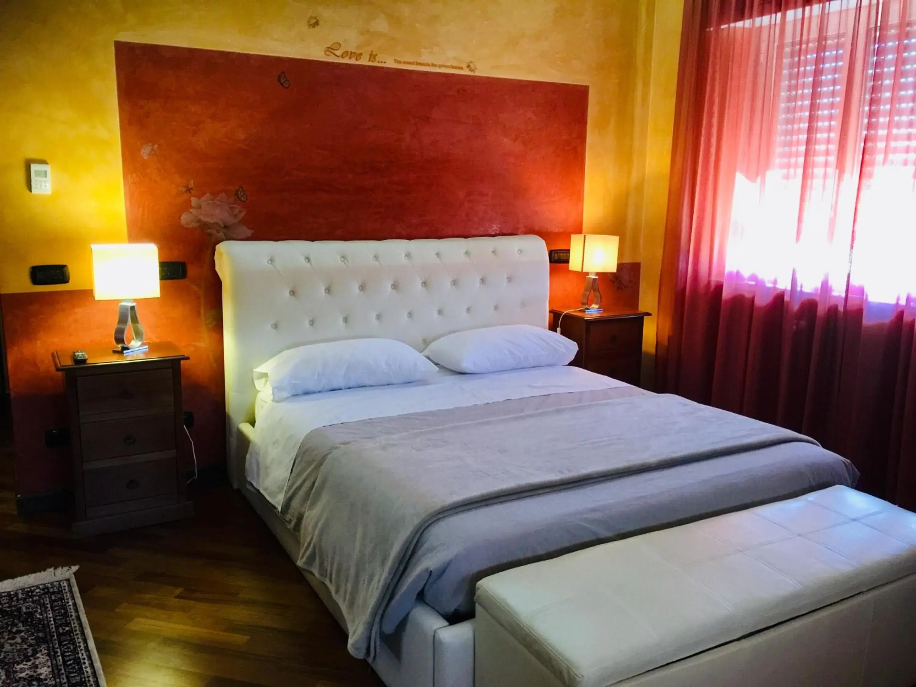 Executive Suite Autumn - single occupancy in B2In Suite & Office Executive Suite Autumn - single occupancy in B2In Suite & Office