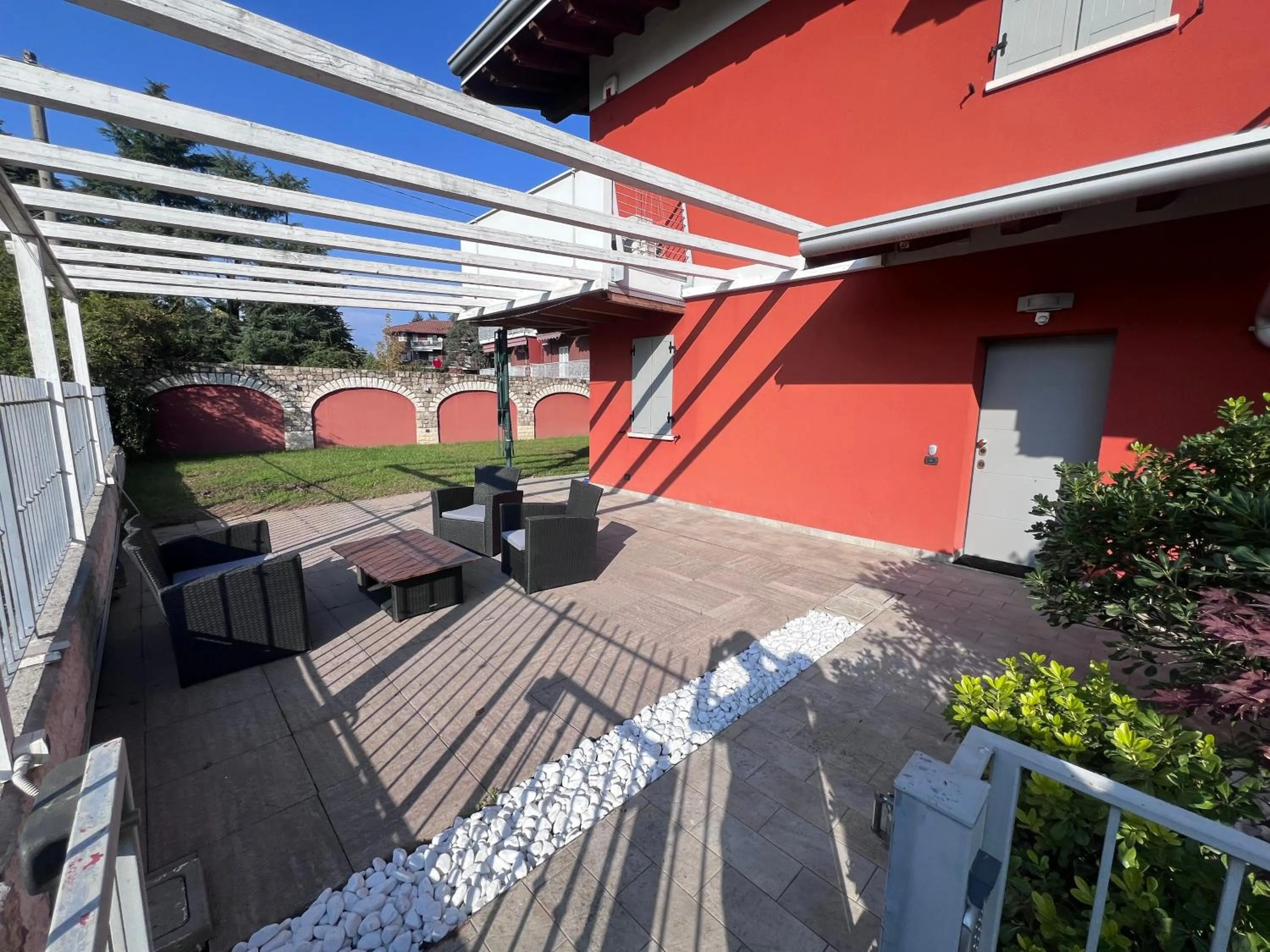 Property building in B2In Suite & Office