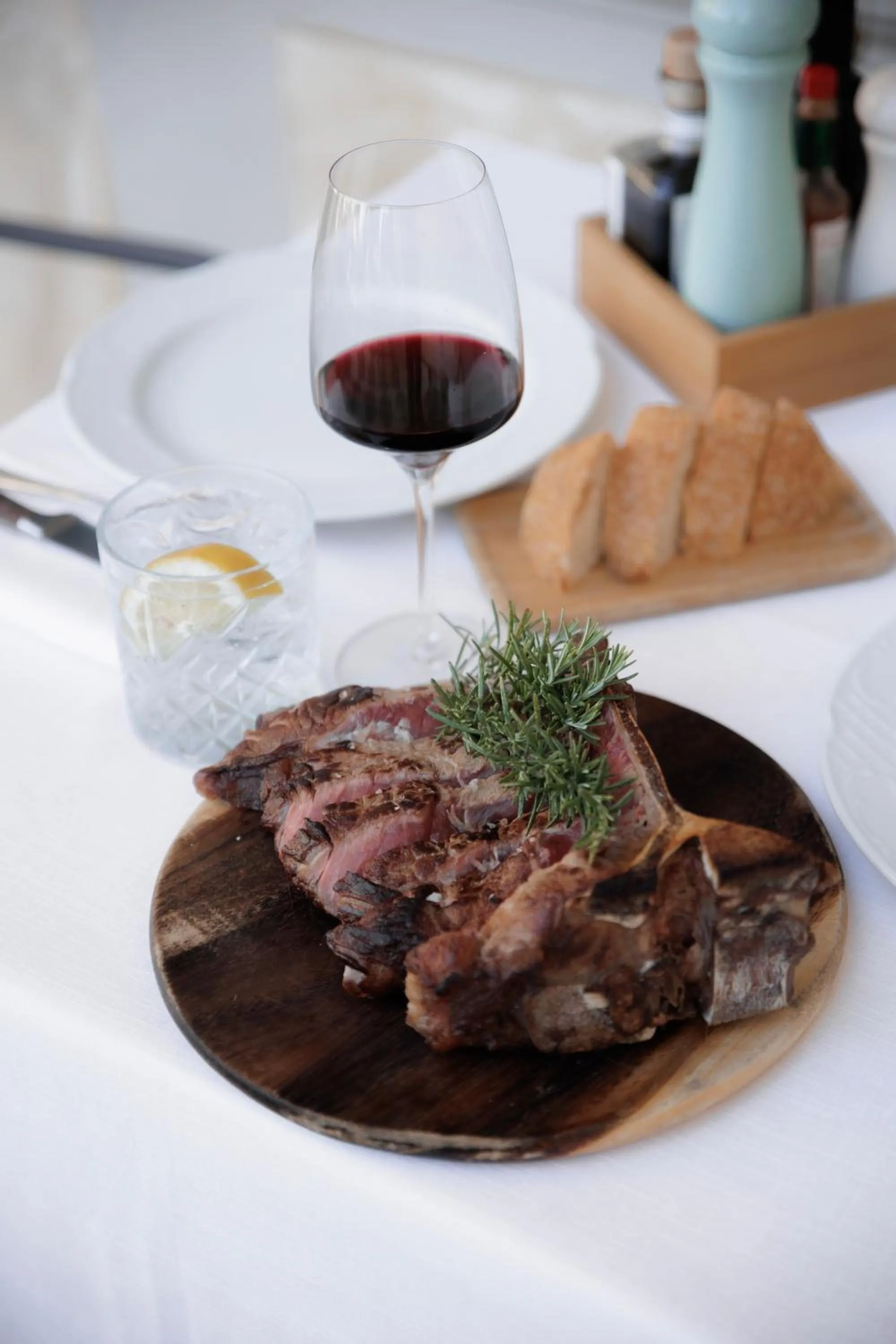 Restaurant/places to eat in Hotel Villa La Bollina