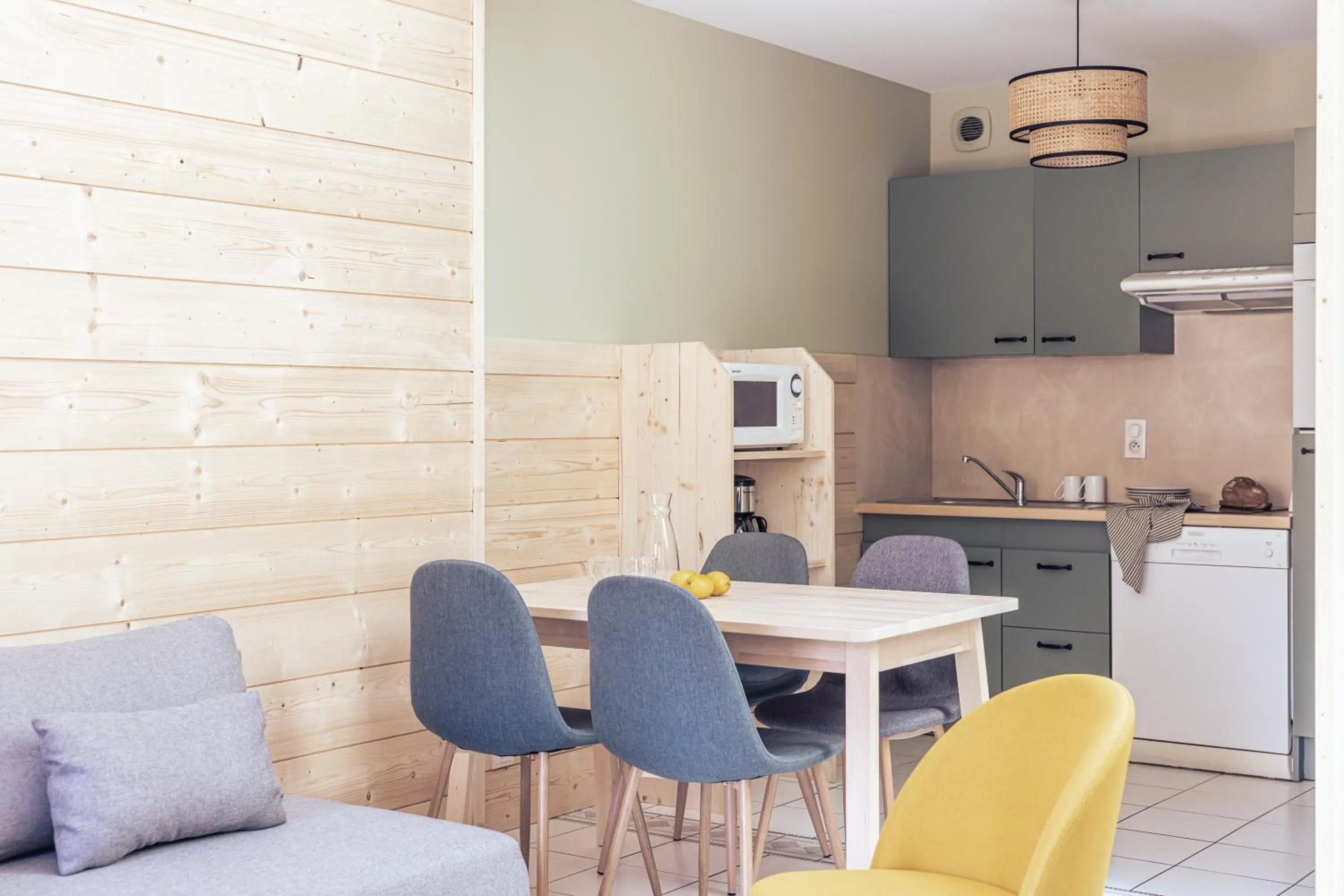 Kitchen or kitchenette in Appart-Hotel Les Palombieres