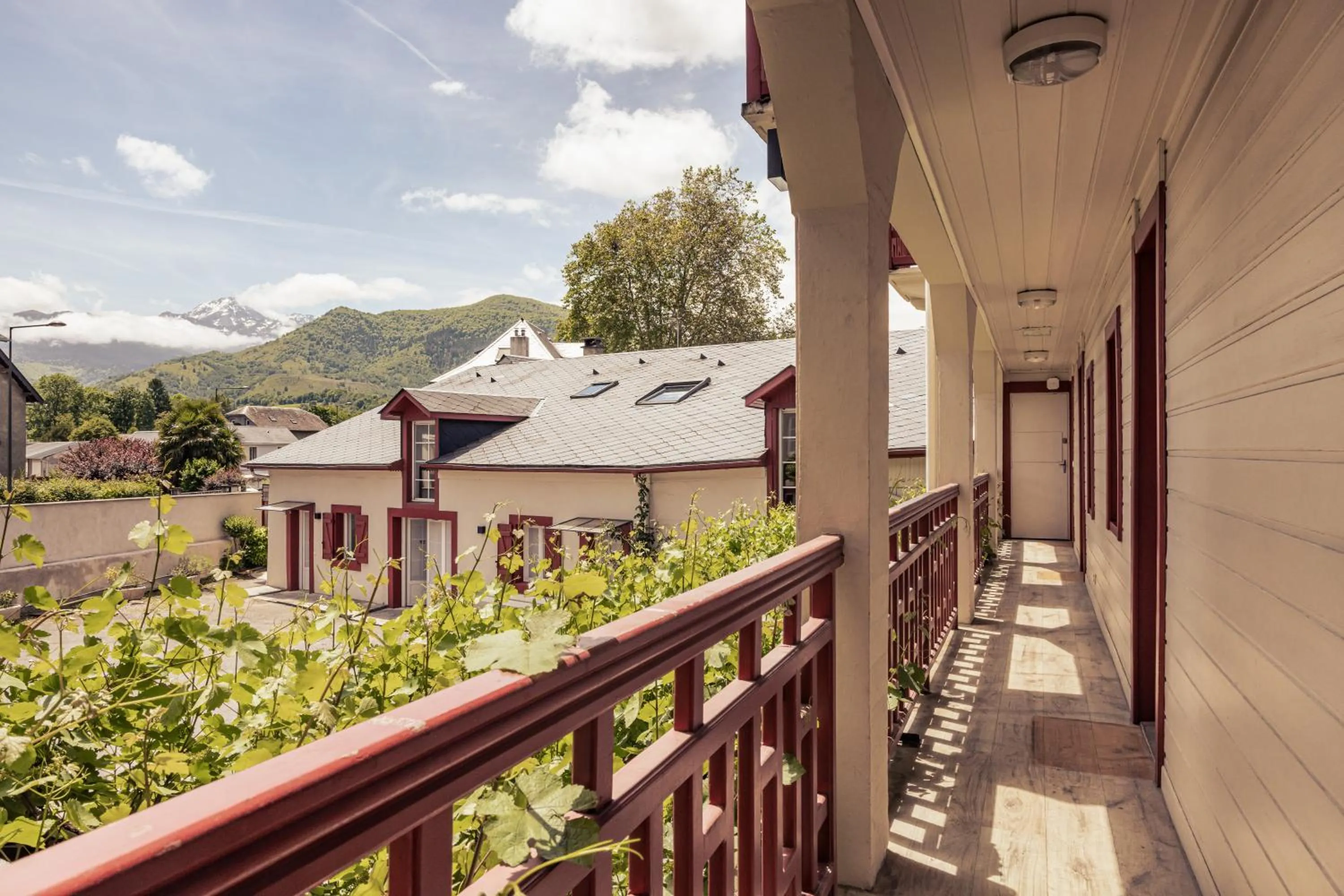 Natural landscape in Appart-Hotel Les Palombieres