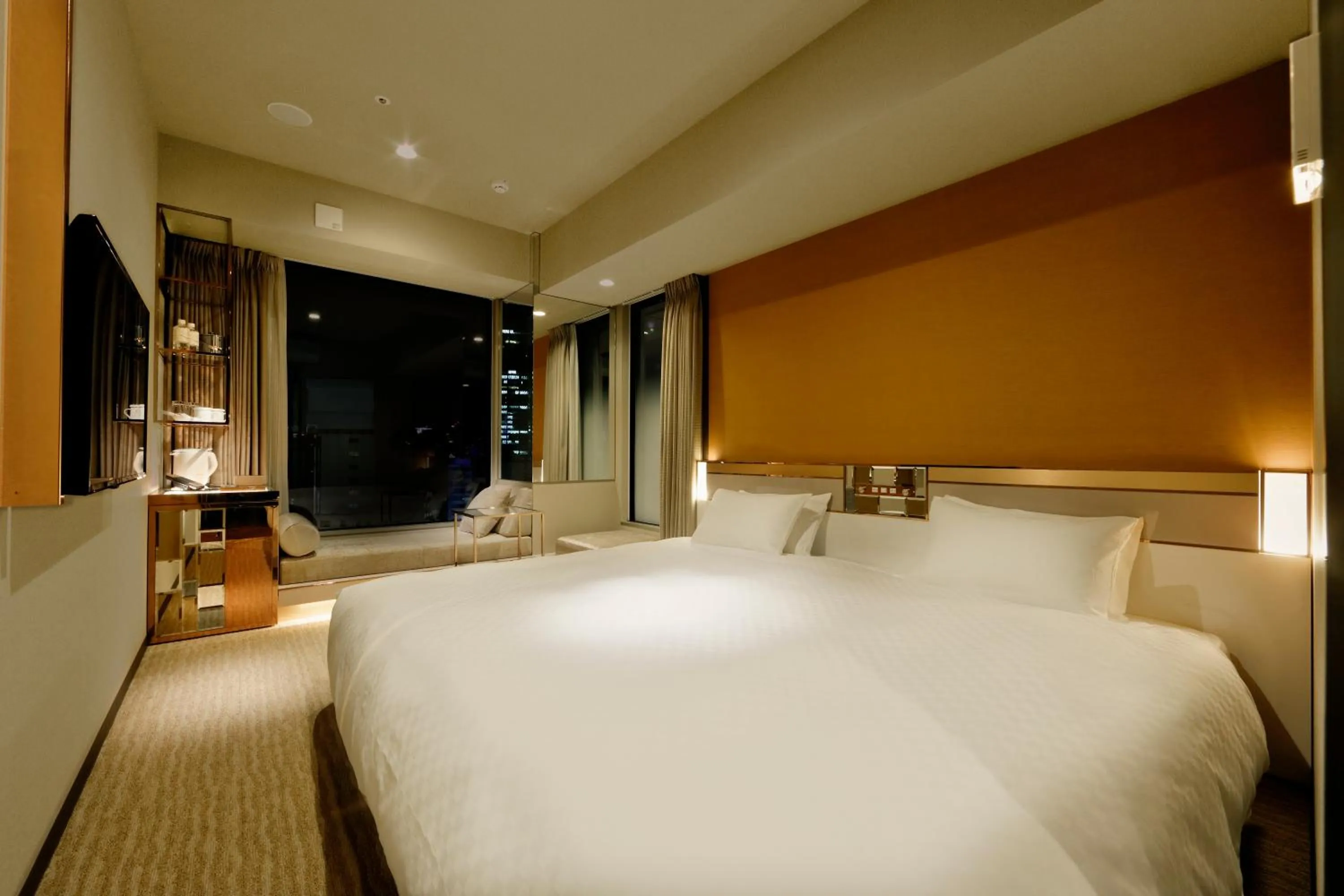 Photo of the whole room, Bed in Candeo Hotels Tokyo Roppongi