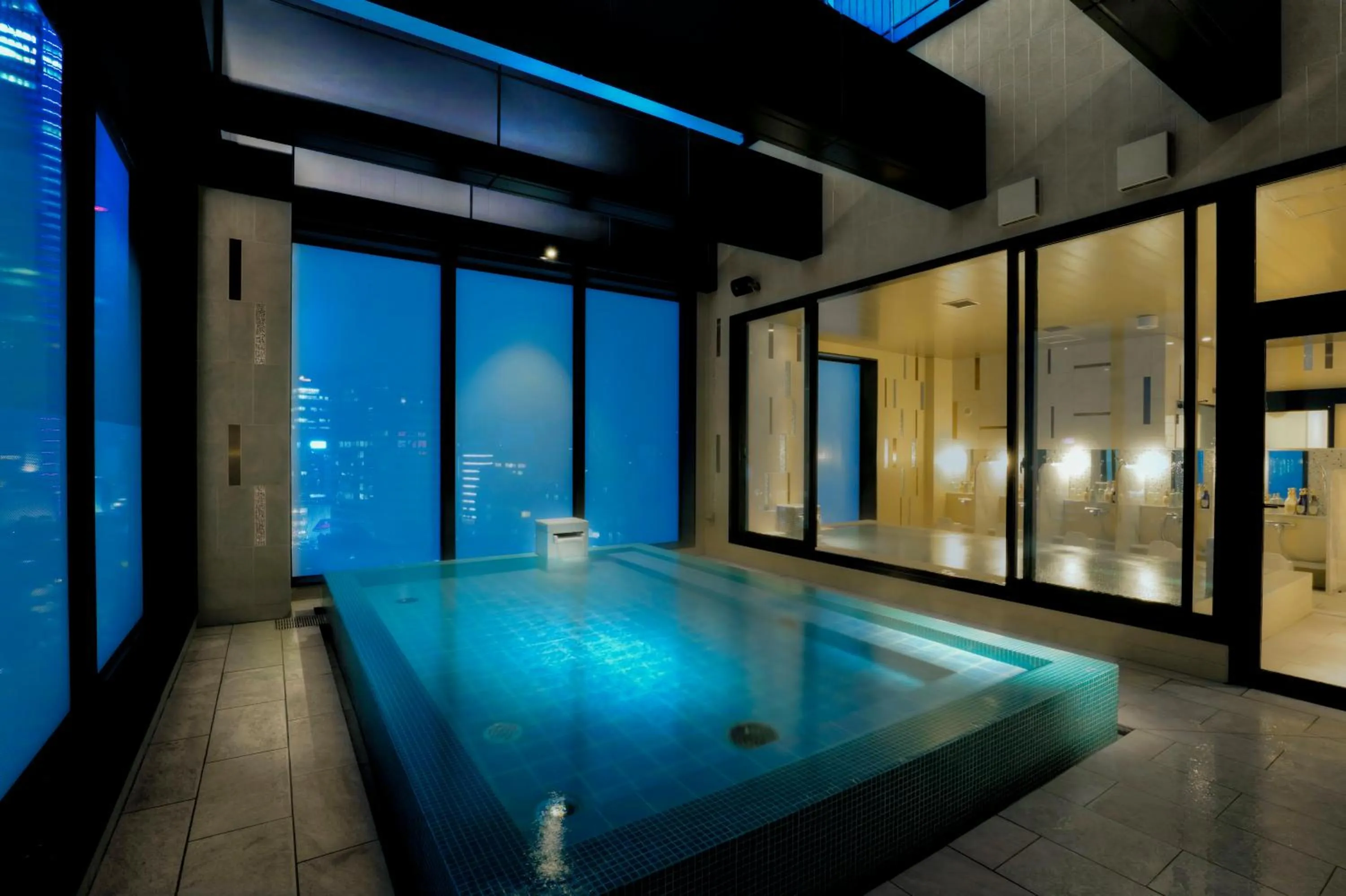 Open Air Bath in Candeo Hotels Tokyo Roppongi