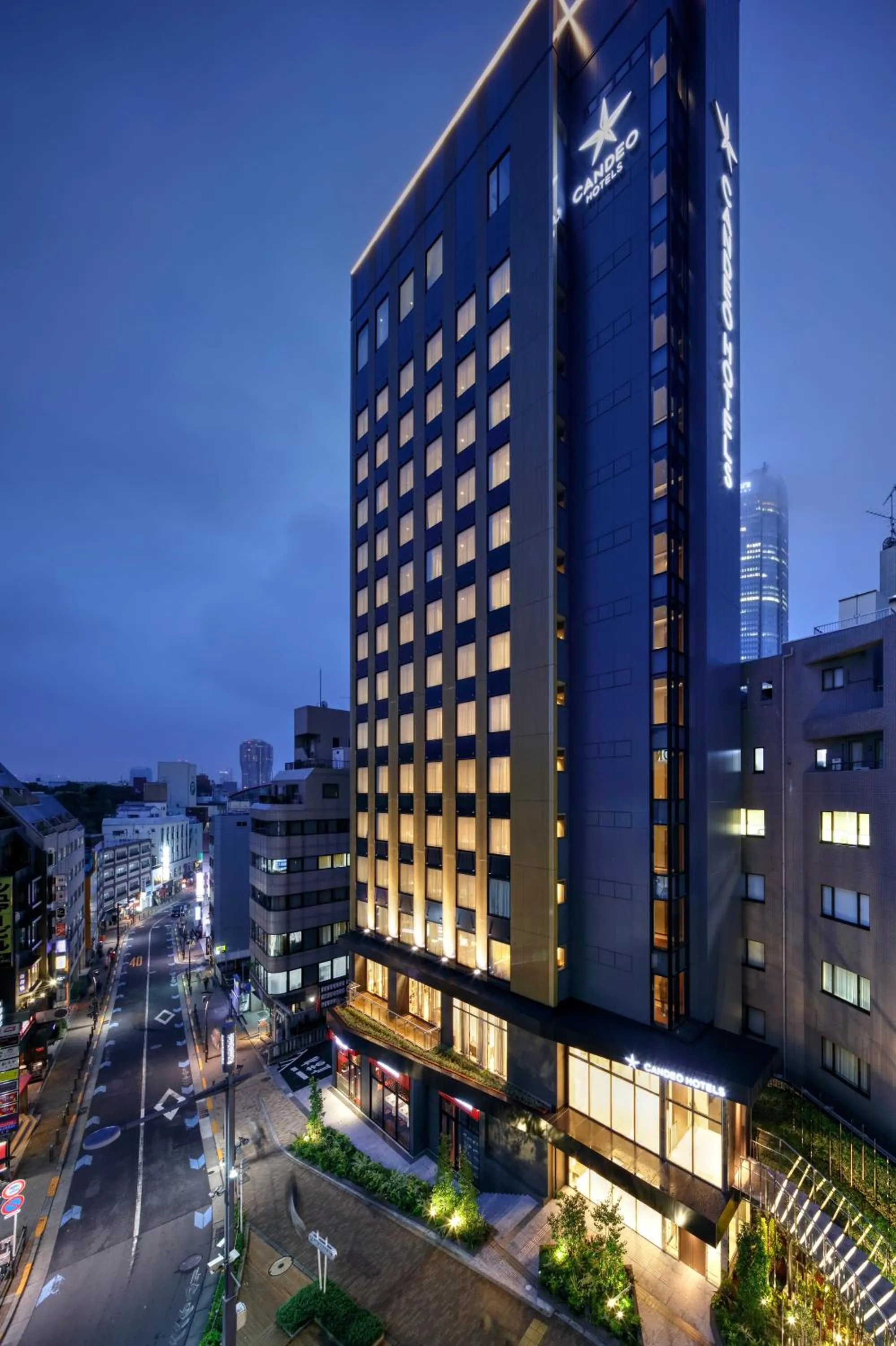 Property building in Candeo Hotels Tokyo Roppongi