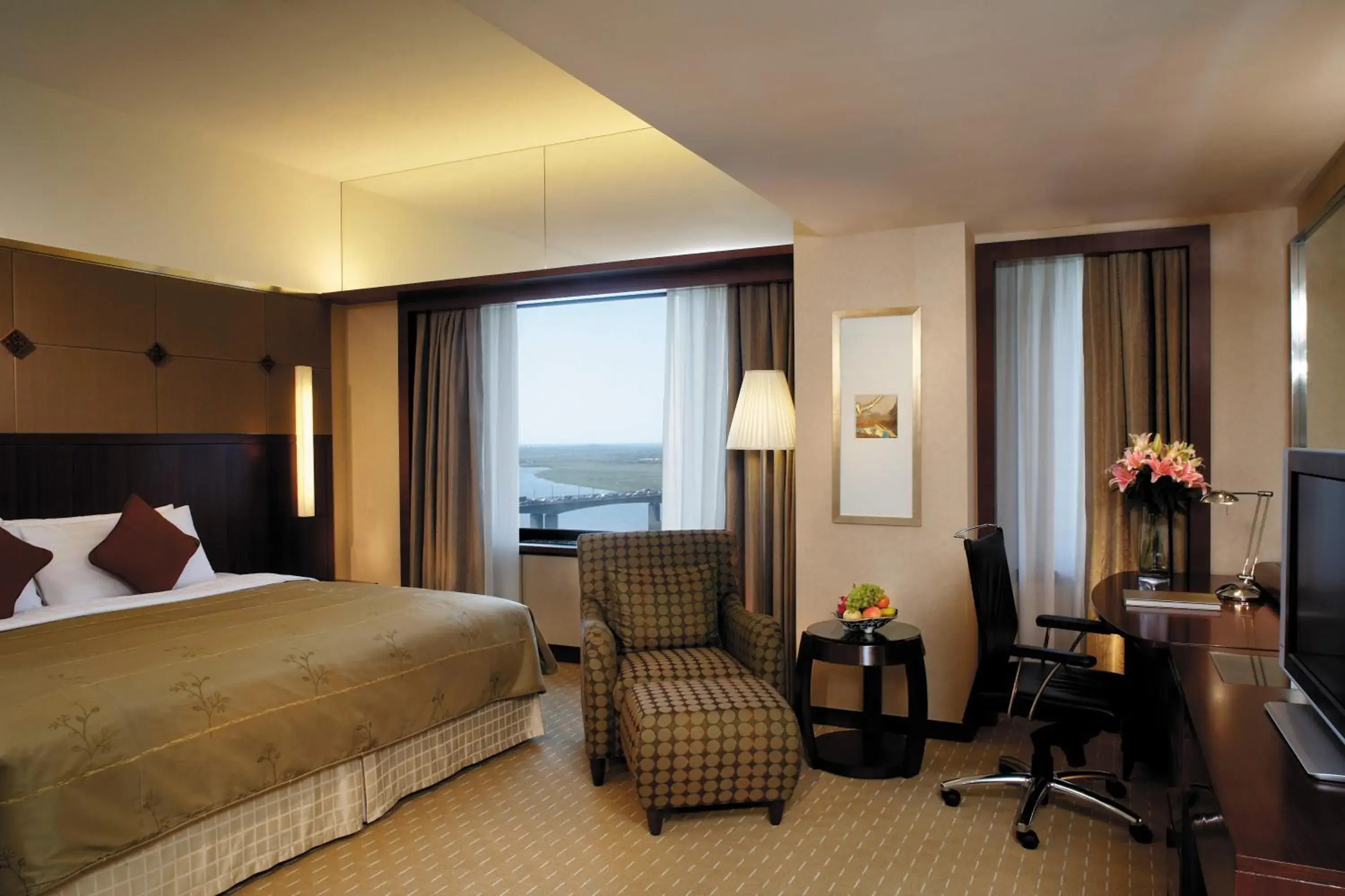 Bed in Shangri-La Harbin Bed in Shangri-La Harbin