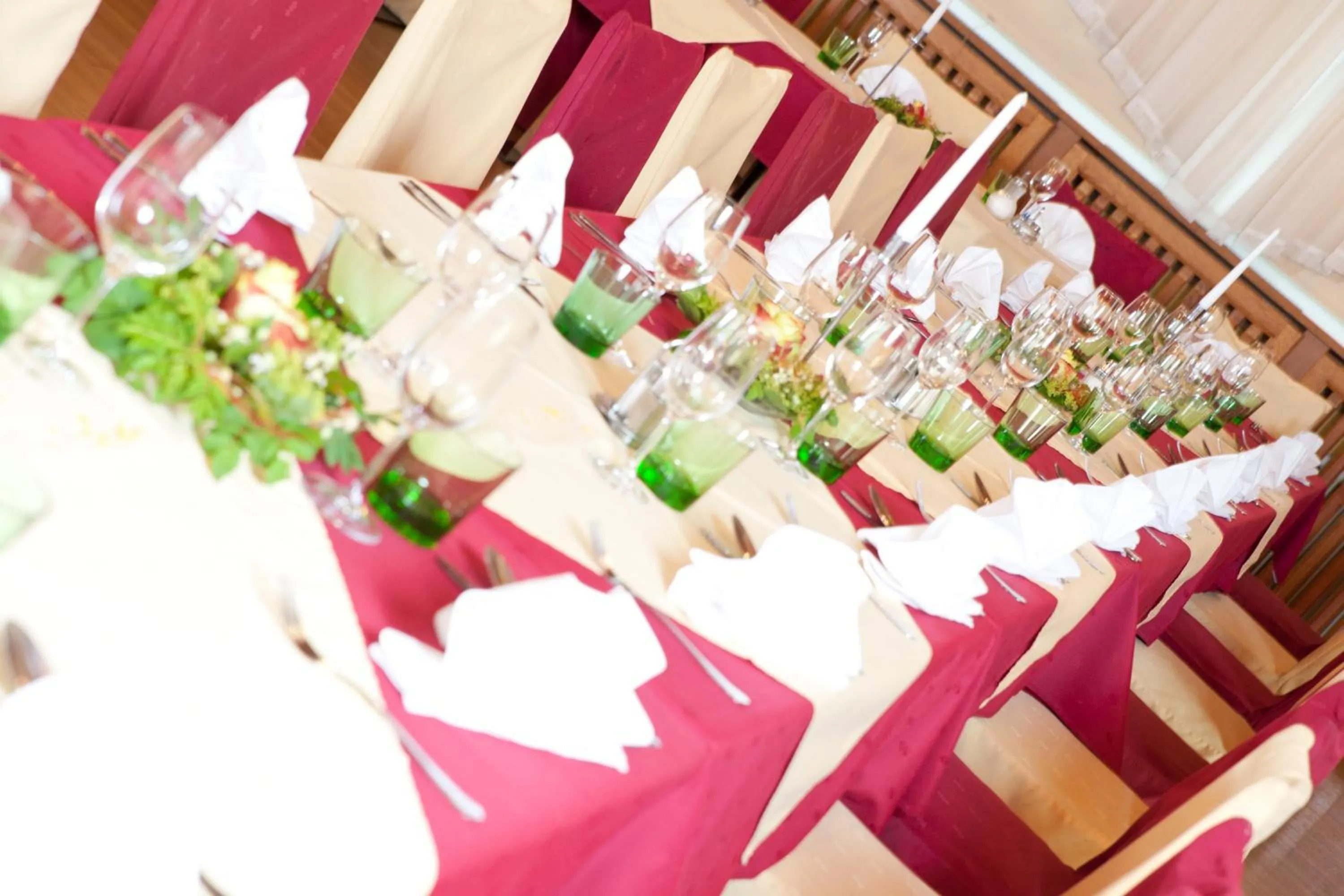 Restaurant/places to eat in Hotel Restaurant Osterbauer