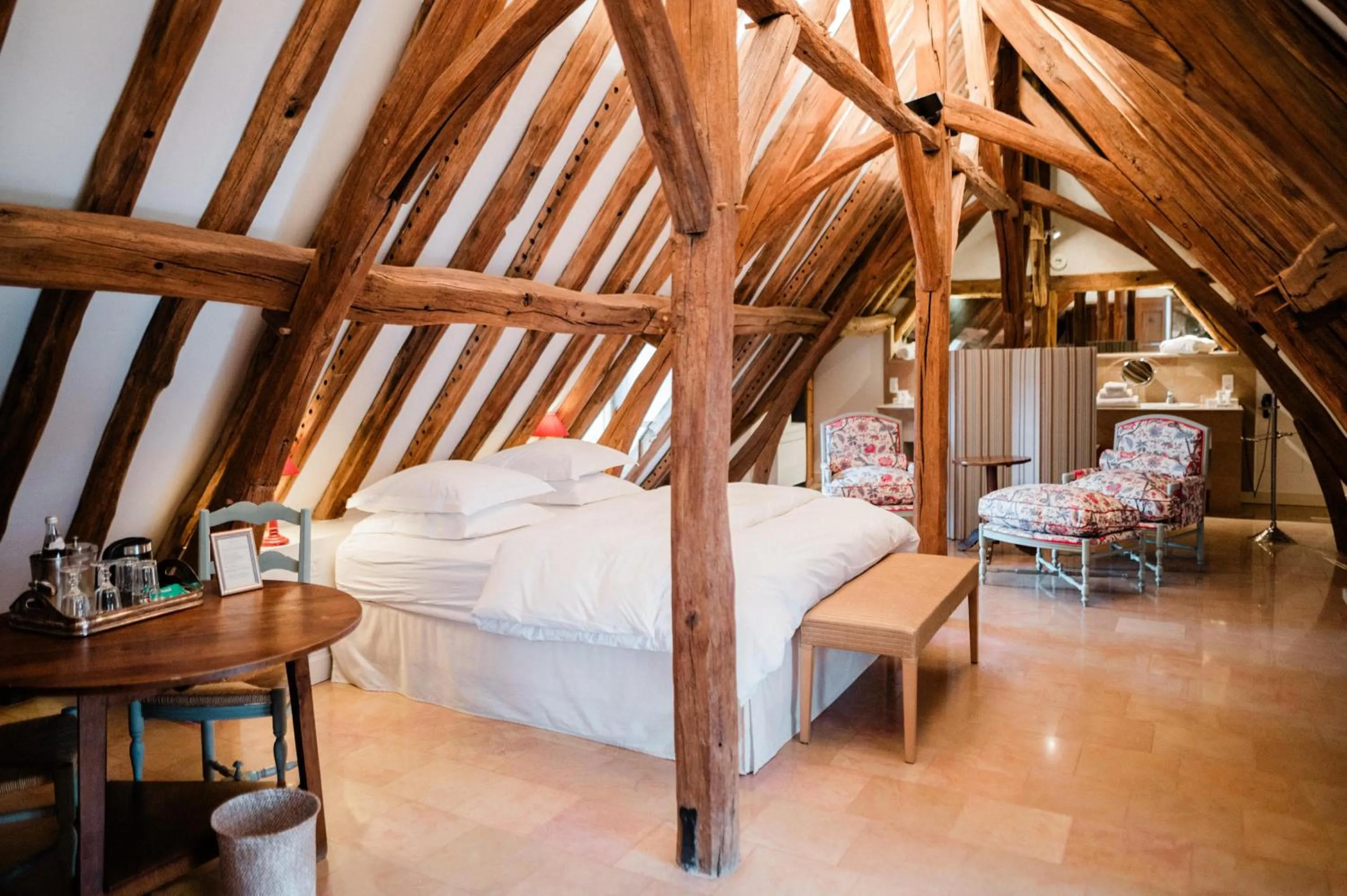 Bedroom, Bed in Le Champ des Oiseaux Hôtel & Spa