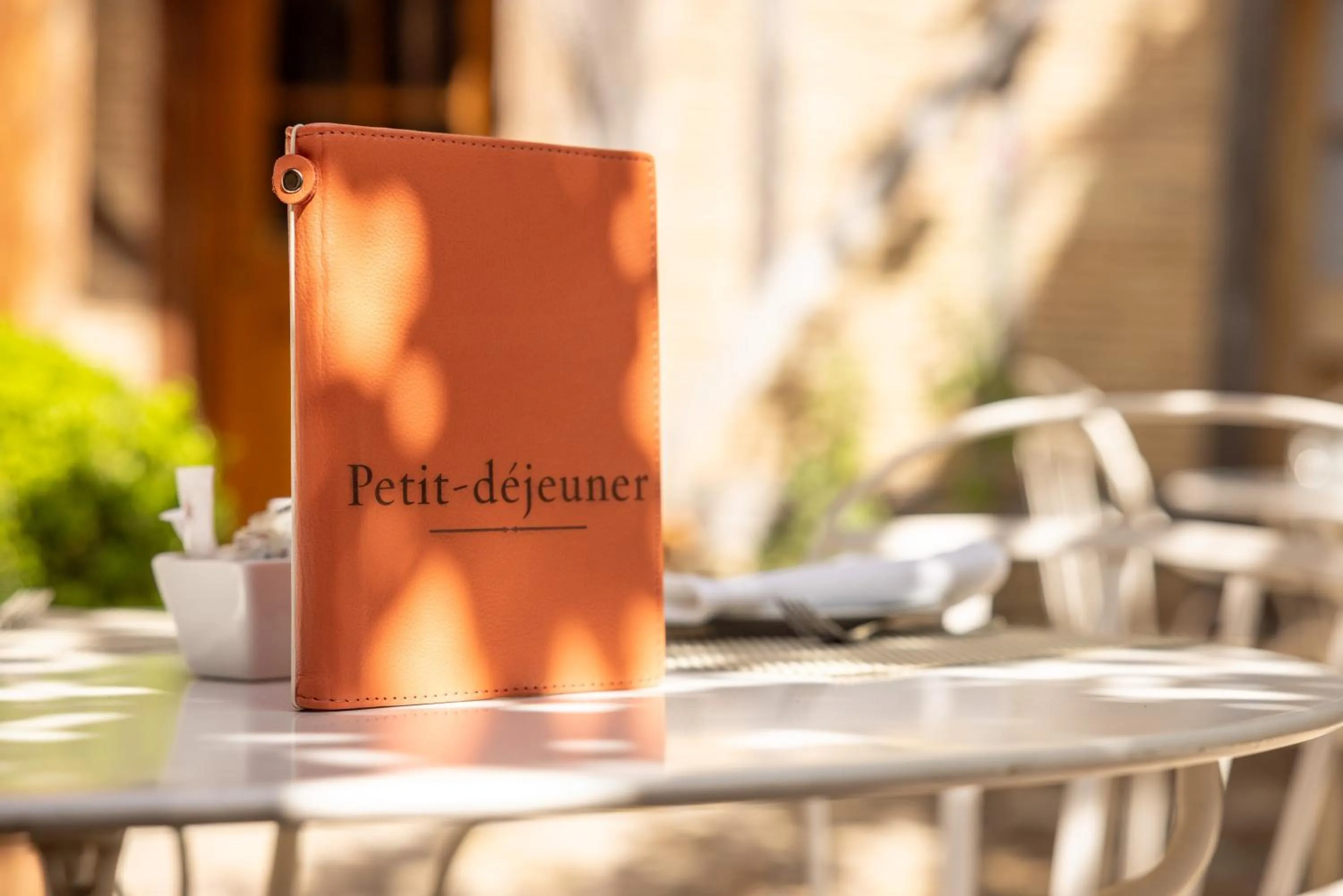 Breakfast in Le Champ des Oiseaux Hôtel & Spa