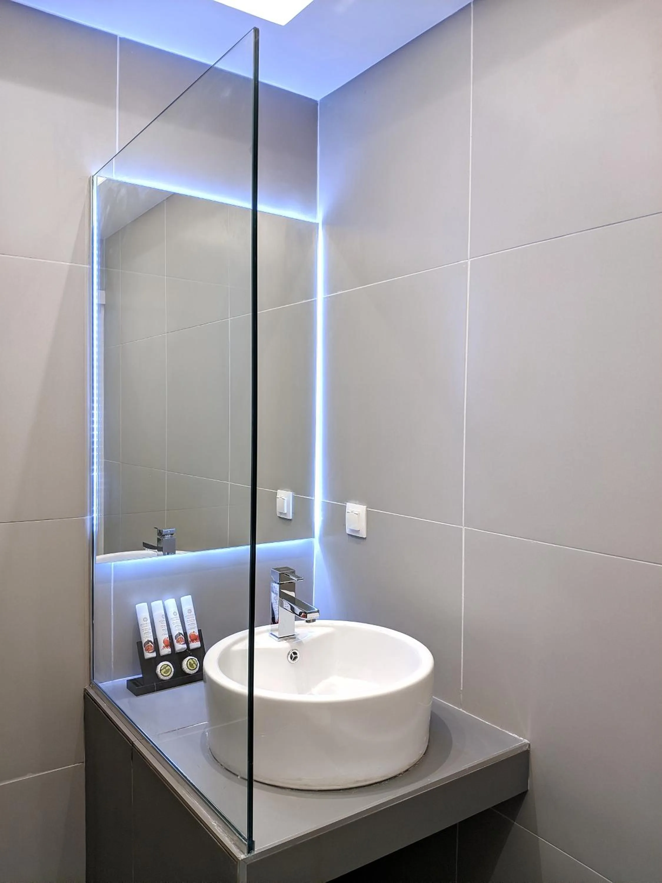 Bathroom in Vivo Apartments