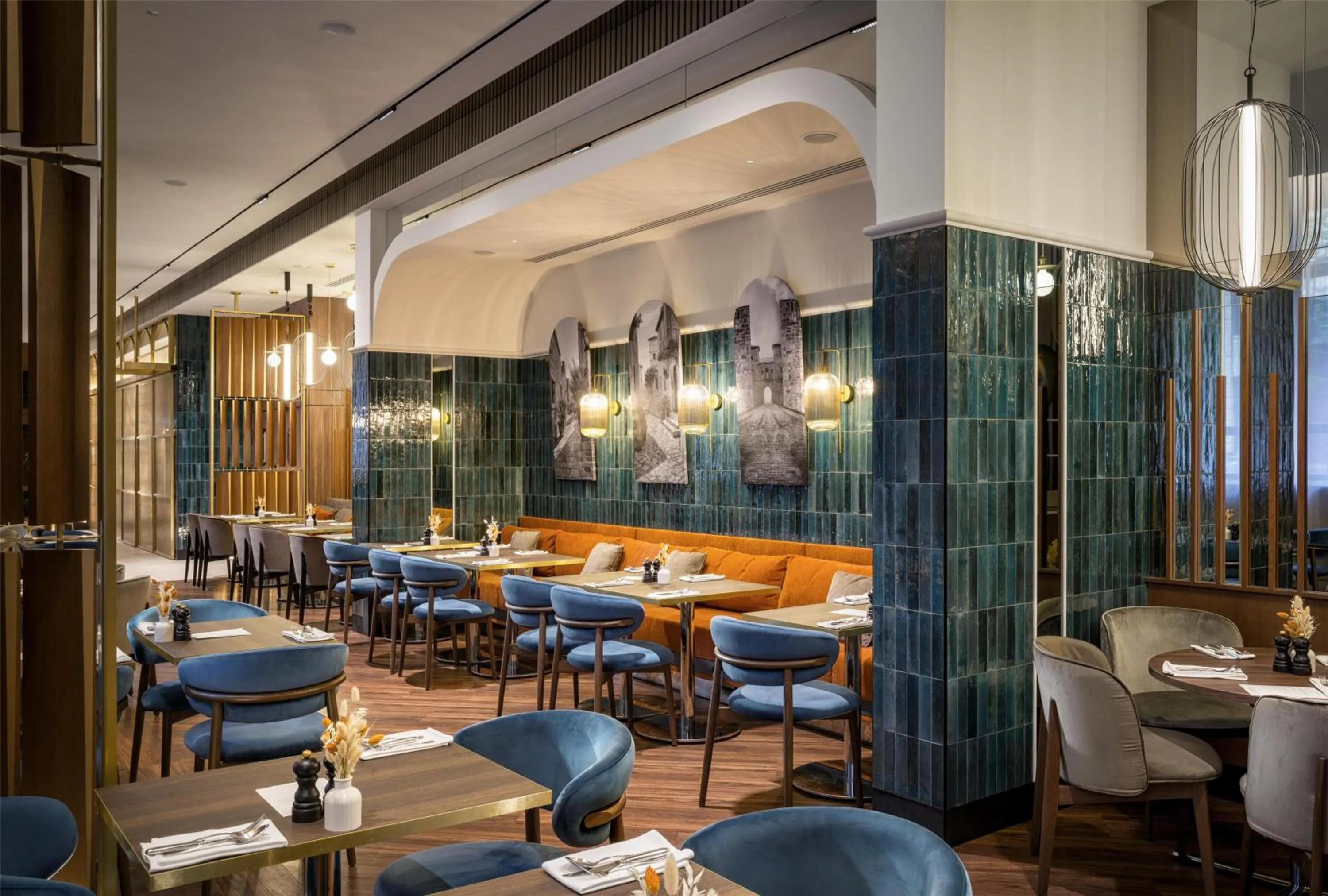 Restaurant/places to eat in Radisson Blu Hotel, Kyiv City Centre