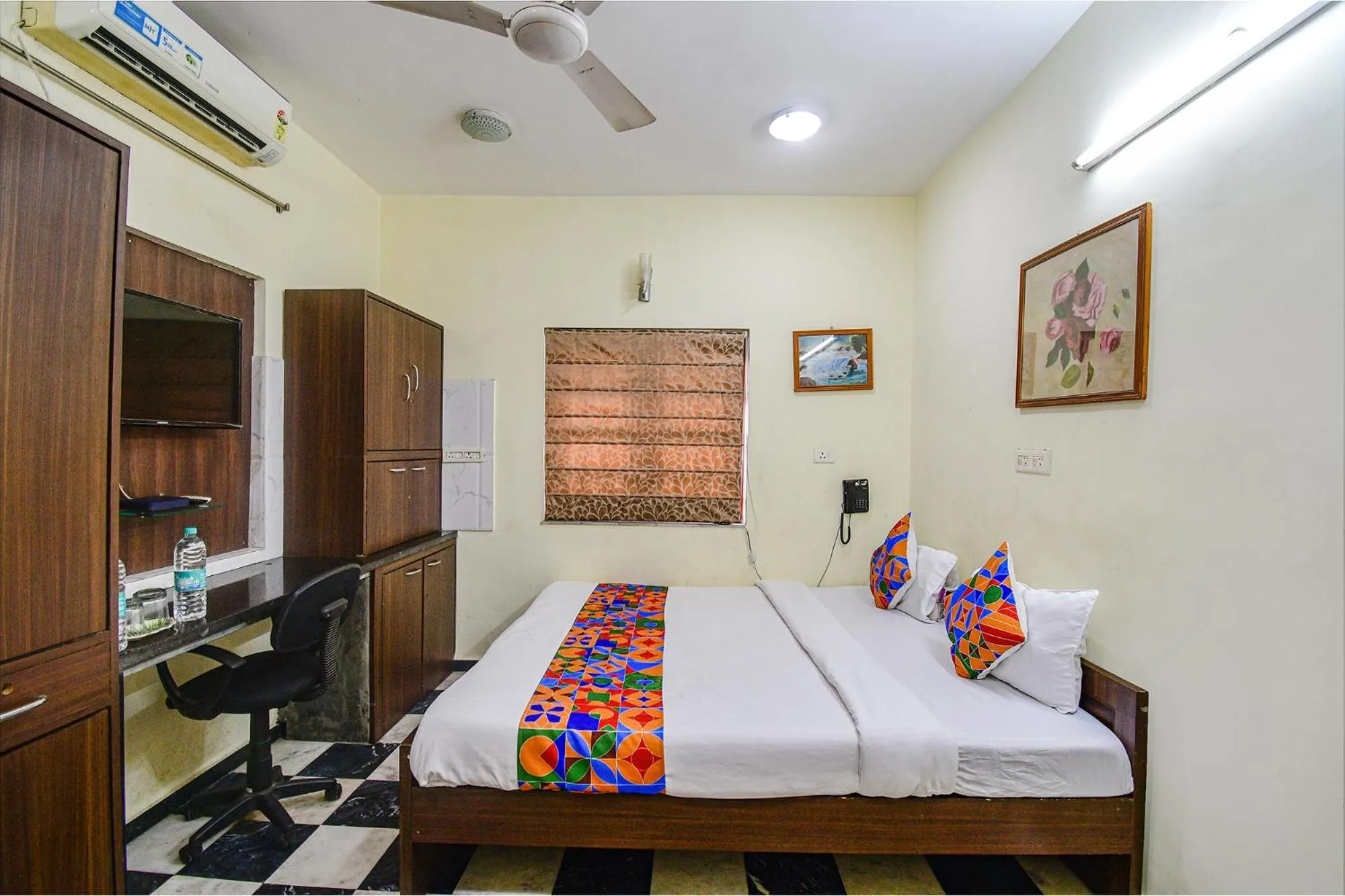 Bed in FabExpress Ullash Residency