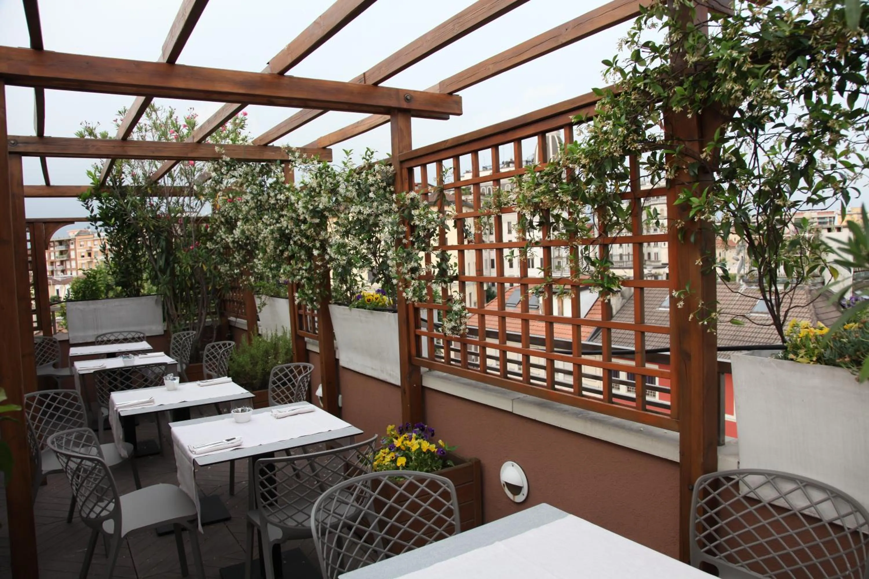 Restaurant/places to eat in Hotel Metrò