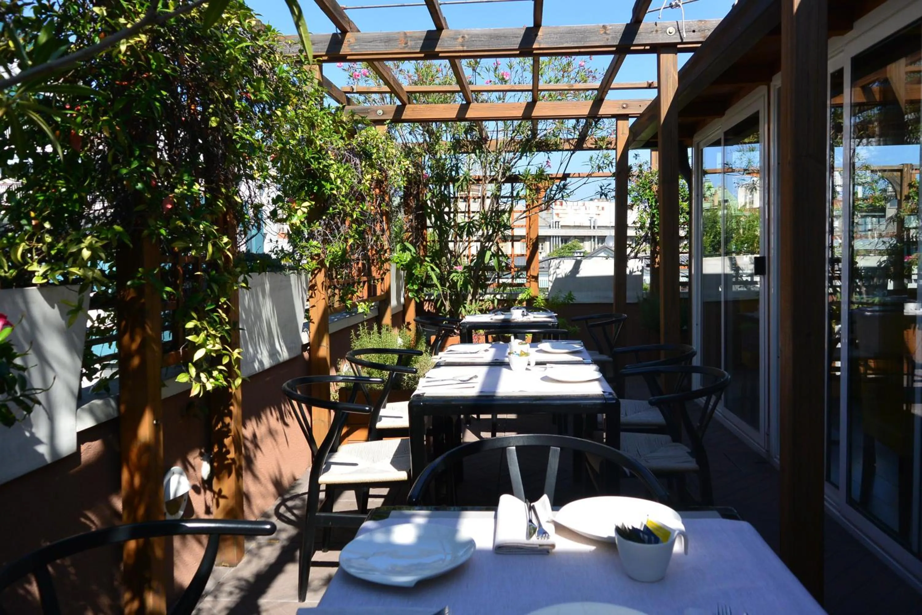 Restaurant/places to eat in Hotel Metrò