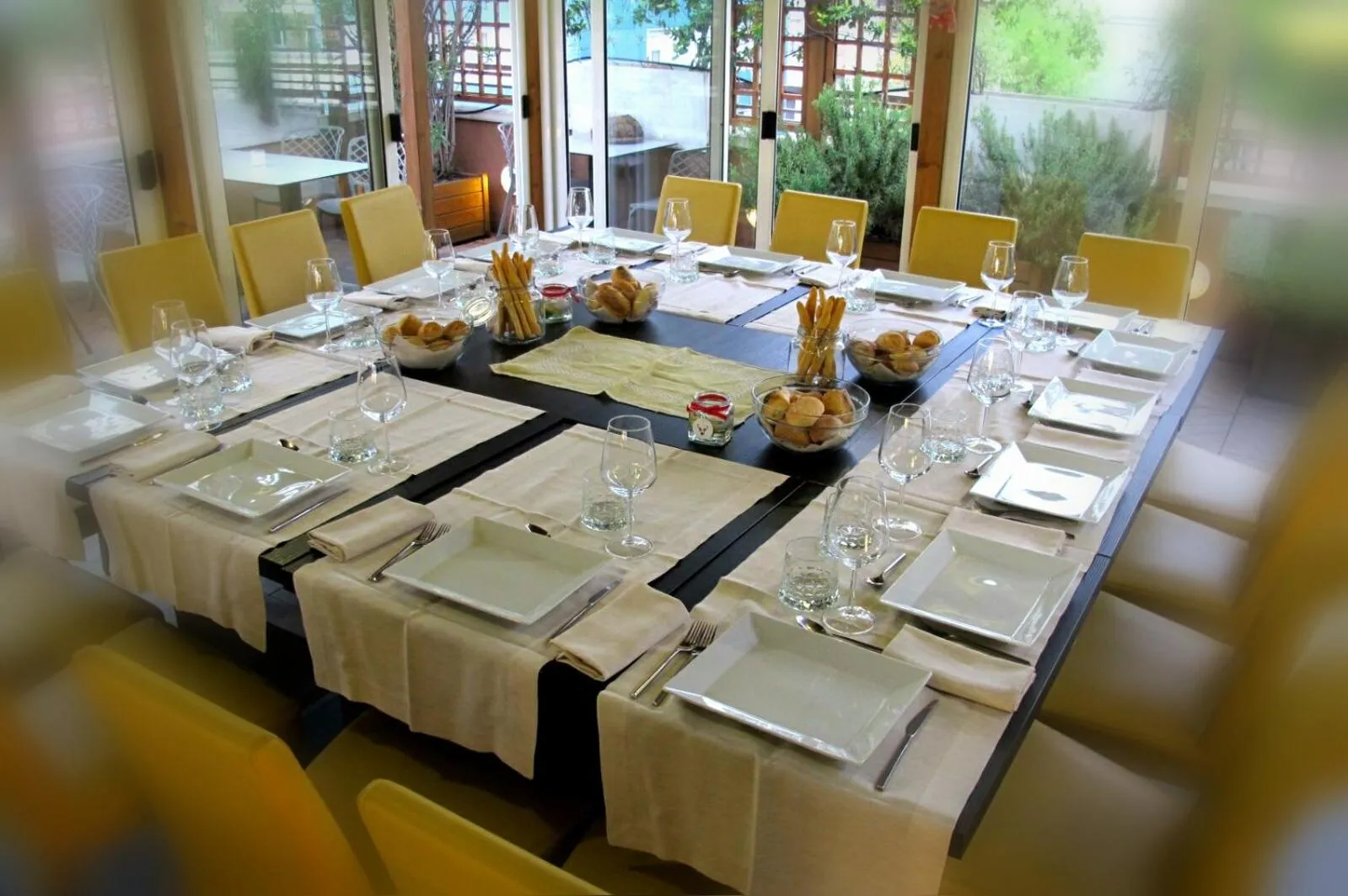 Restaurant/places to eat in Hotel Metrò