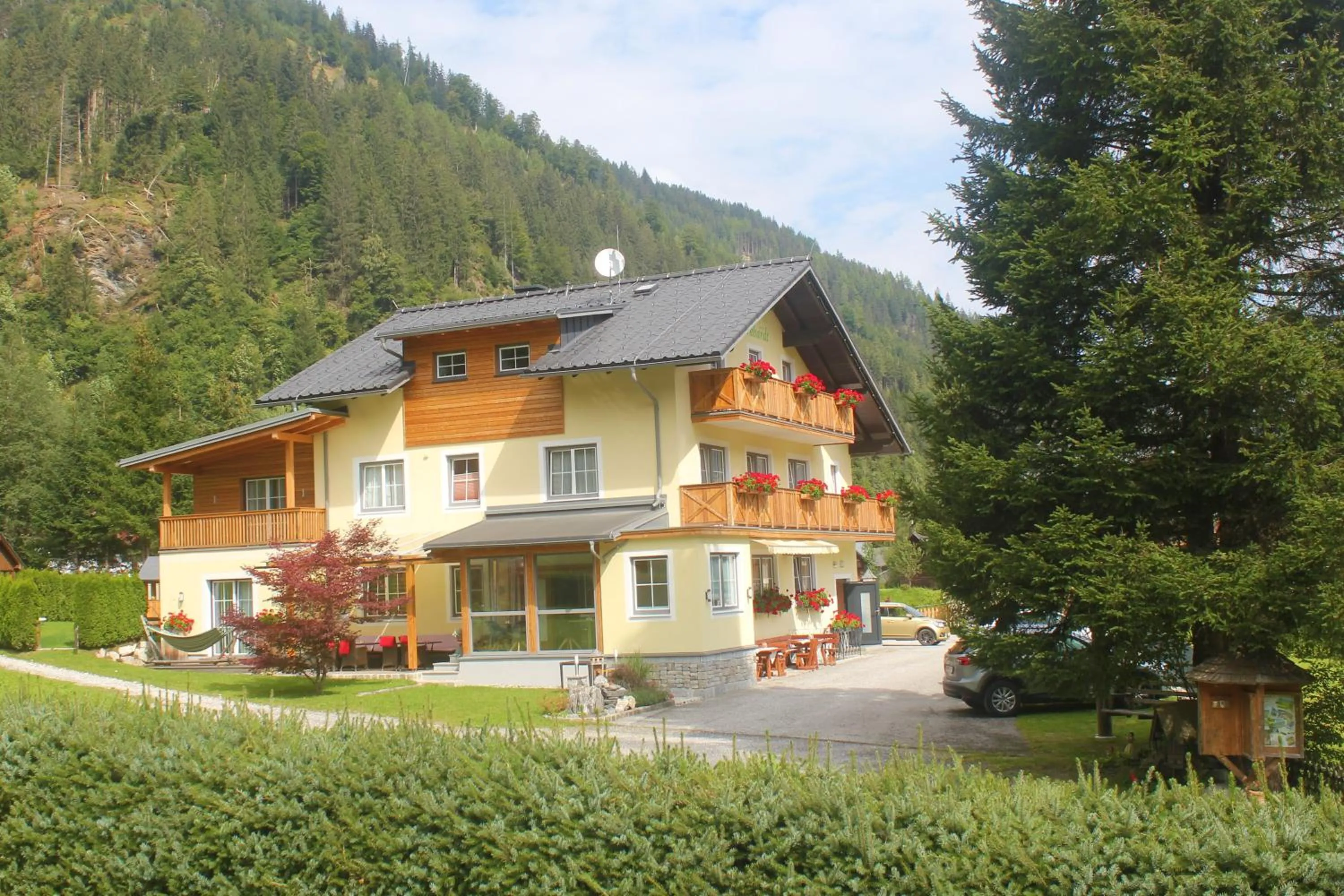 Property building in Familien & Wander-Pension Purkhardt