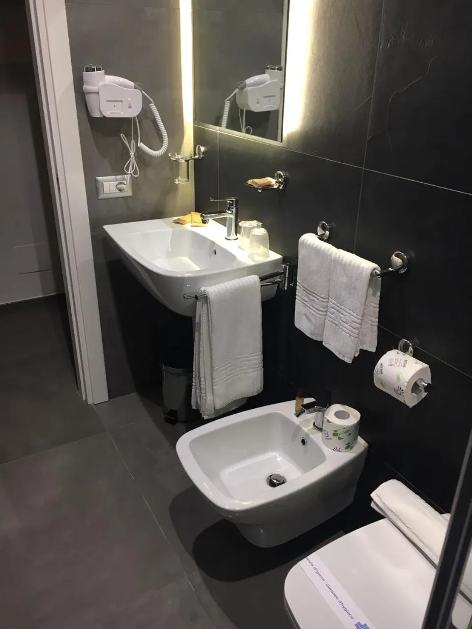 Bathroom in La Sosta Motel Tavola Calda