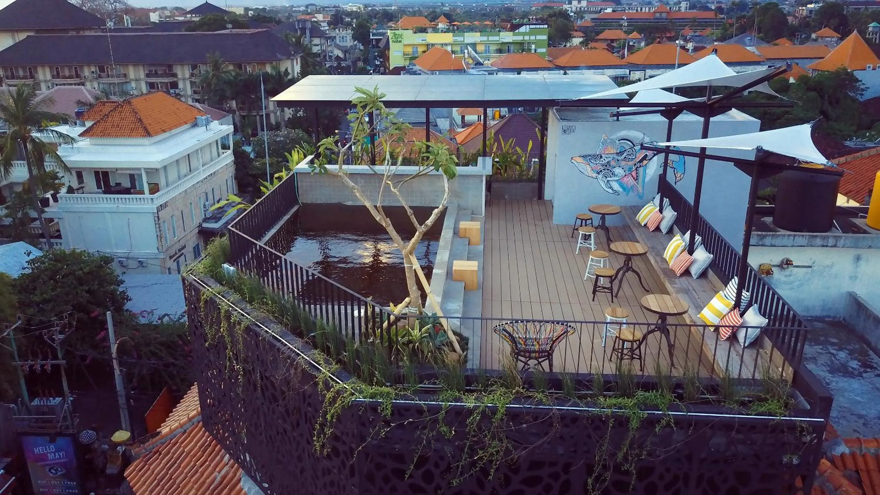 Patio in Borough Capsule Hostel Bali