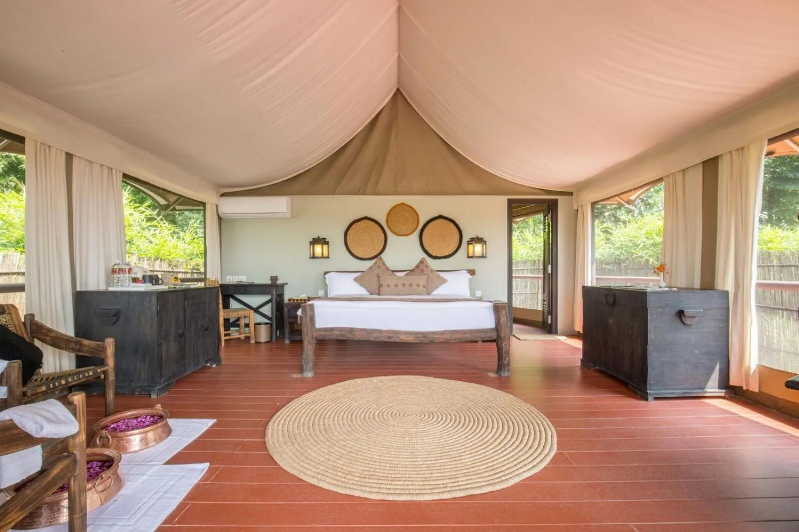 Bedroom, Bed in Jagatpur Lodge by Annapurna