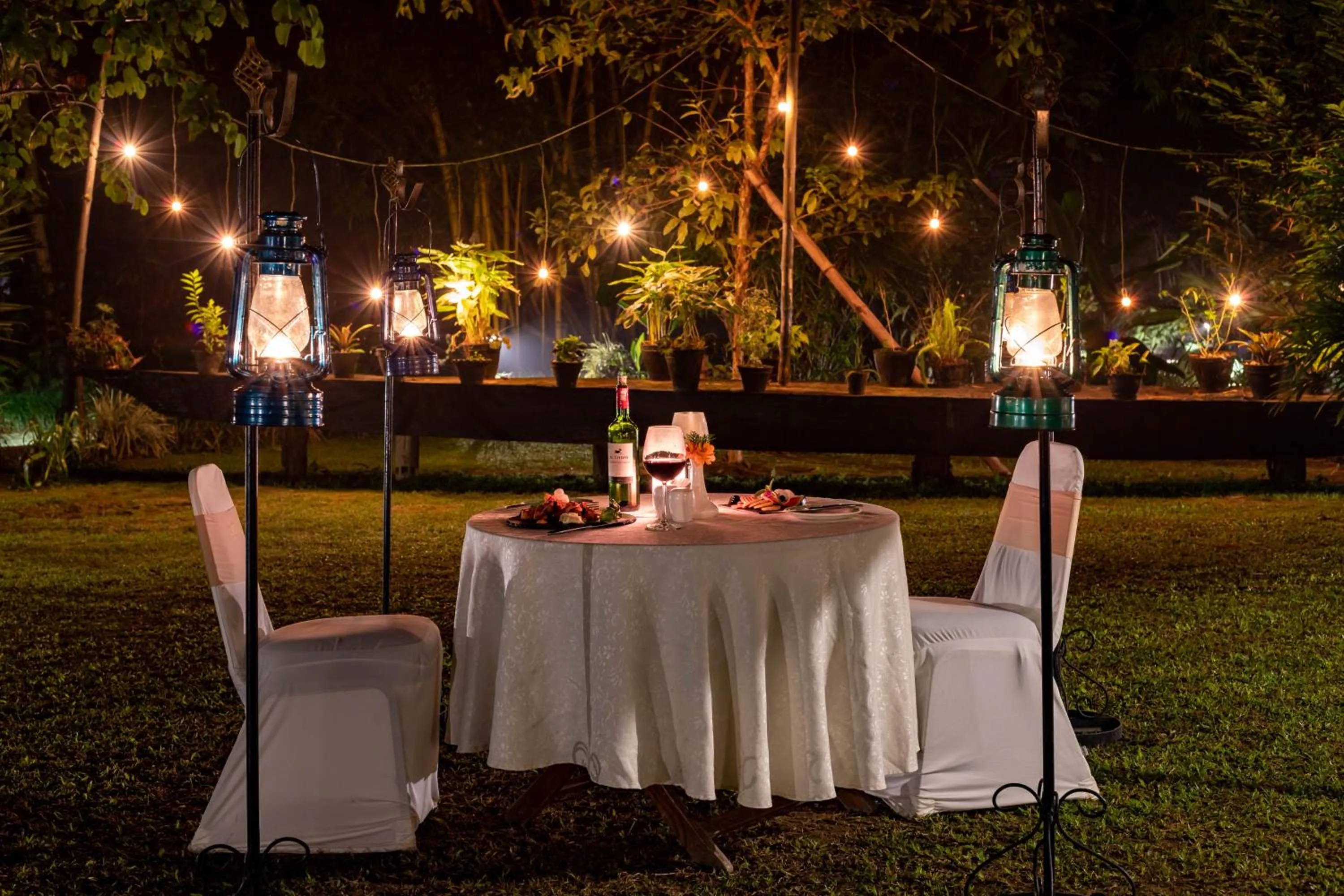 Food and drinks in Jagatpur Lodge by Annapurna