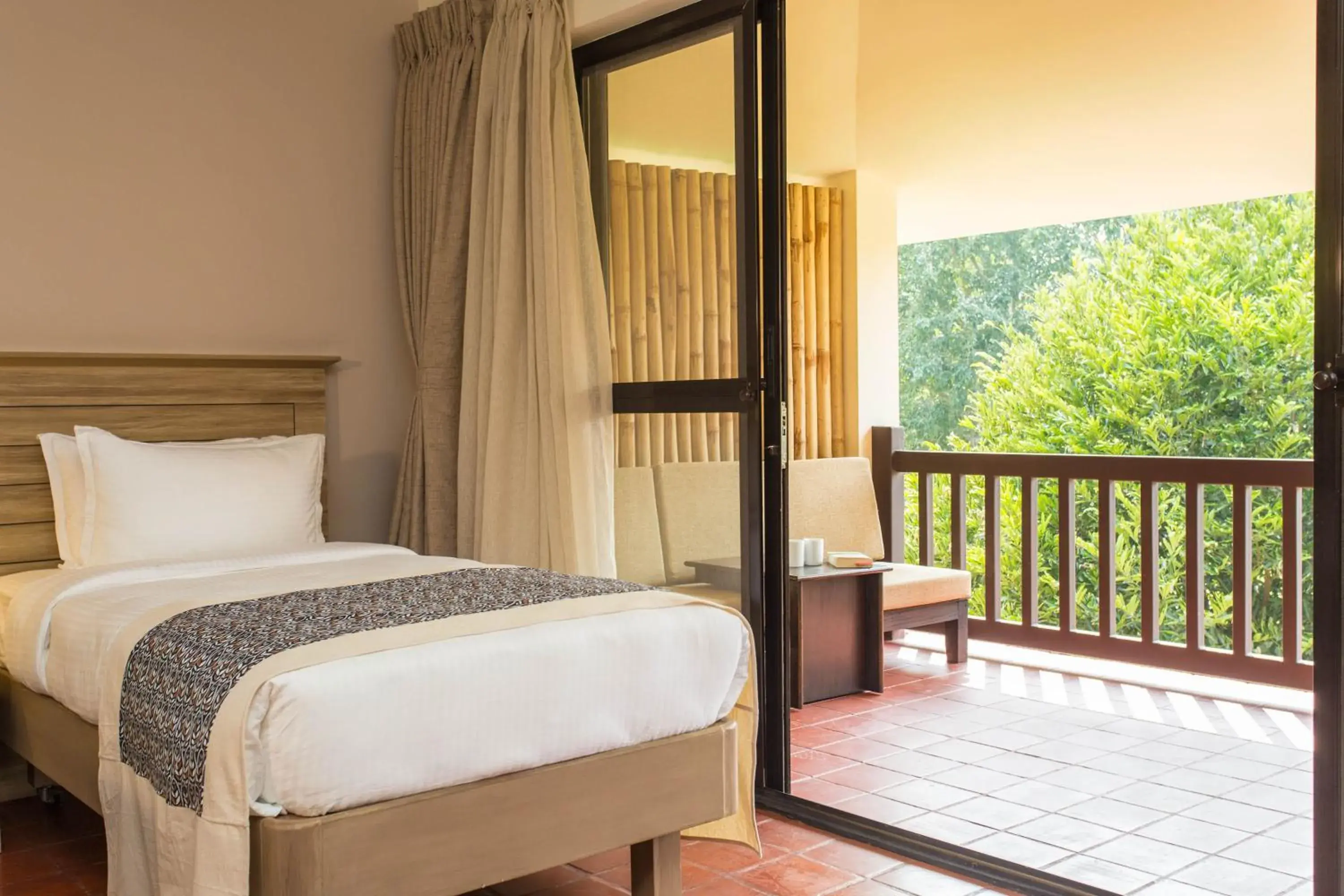 Deluxe Room in Jagatpur Lodge by Annapurna Deluxe Room in Jagatpur Lodge by Annapurna