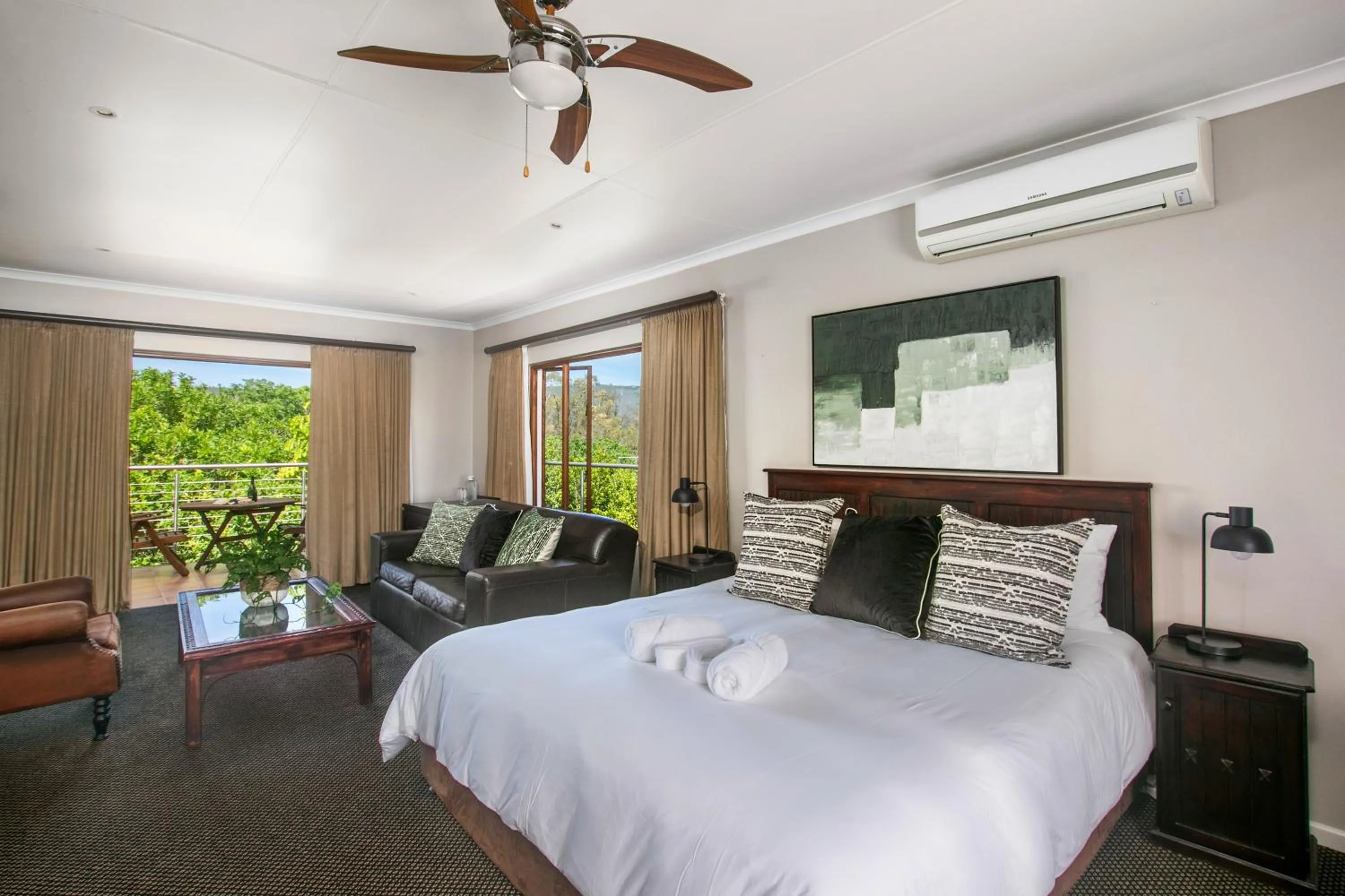 Bed in Waterfront Lodge