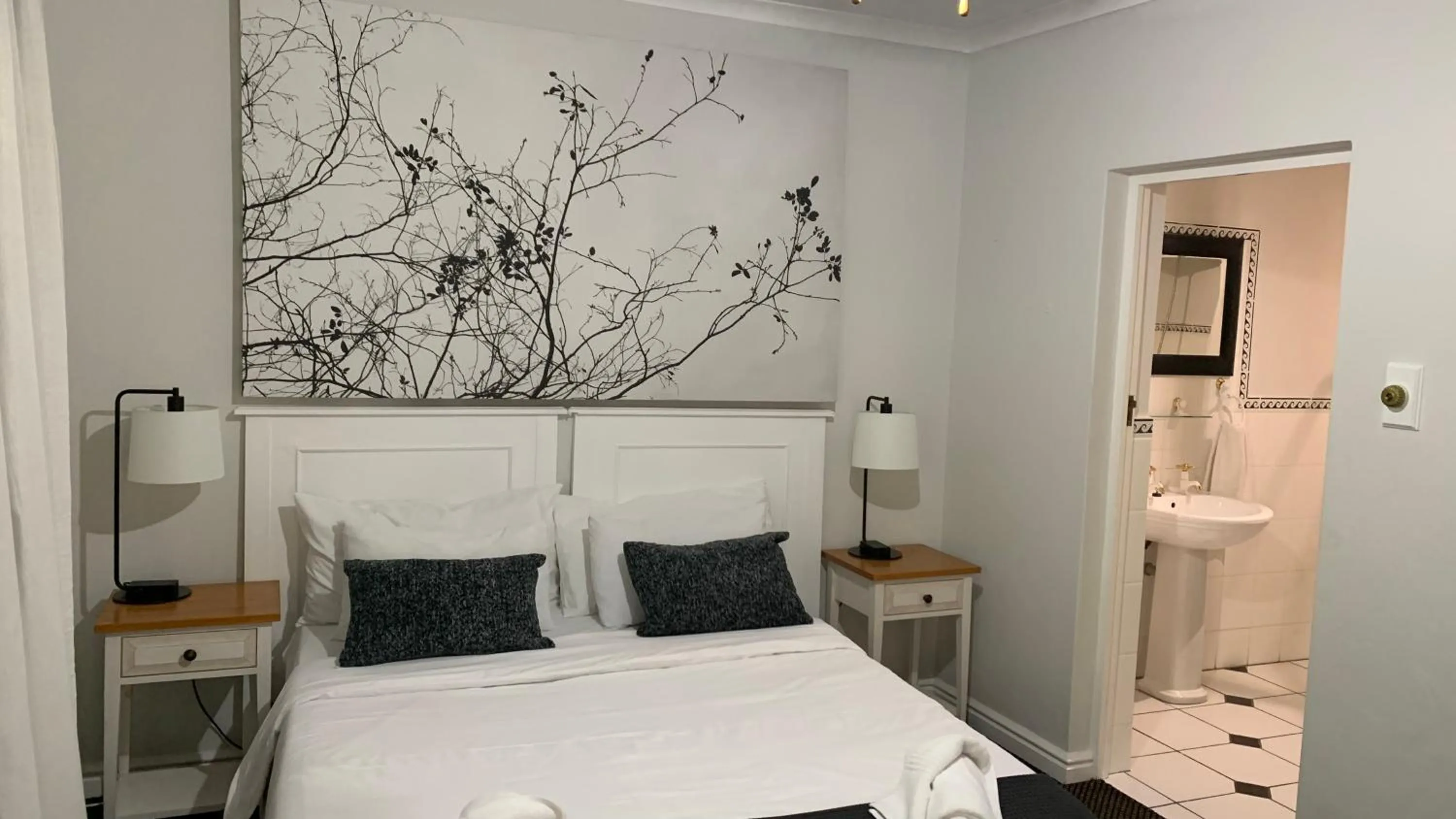 Bed in Waterfront Lodge