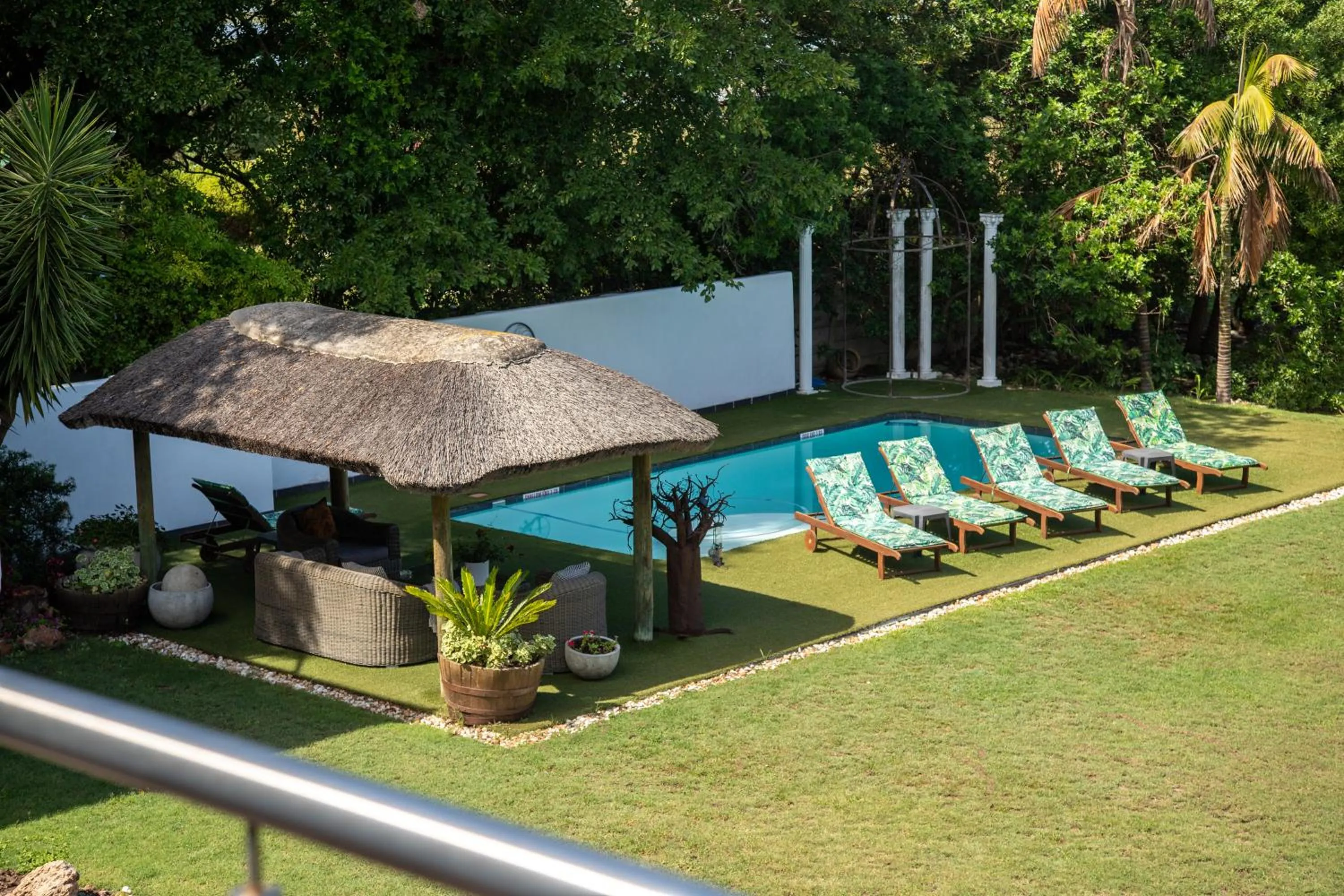 Waterfront Lodge