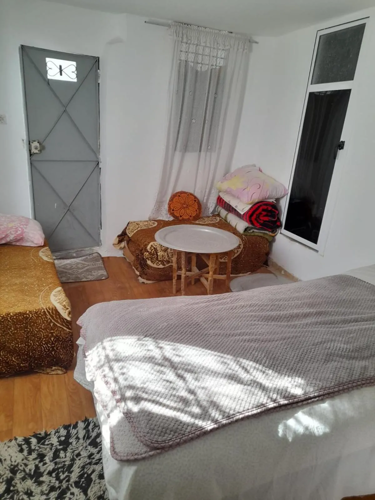 Staff, Bed in Dar Elkorchi