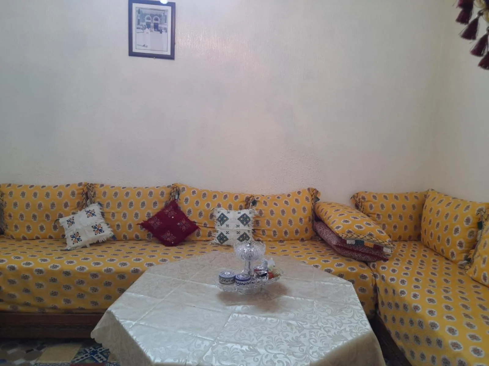 Restaurant/places to eat in Dar Elkorchi