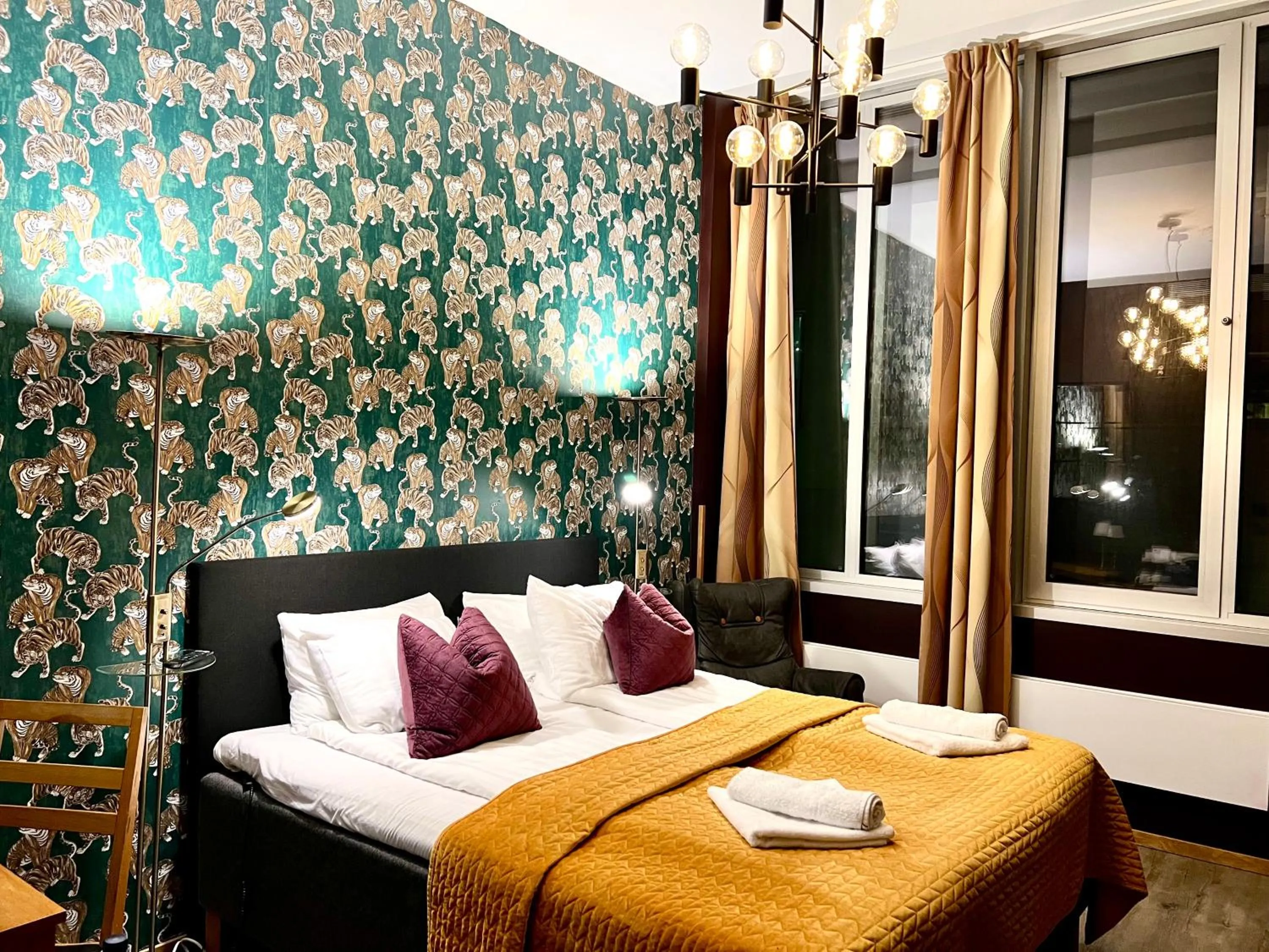 Bedroom, Bed in Thon Partner Hotel Kungsbron