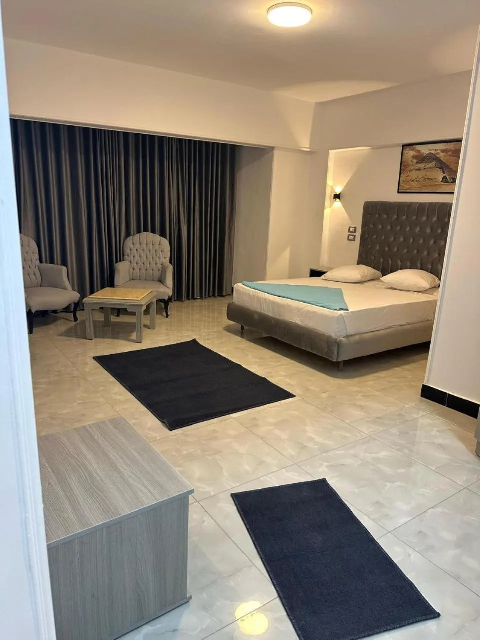 View (from property/room), Bed in Aura Inn Hotel Cairo