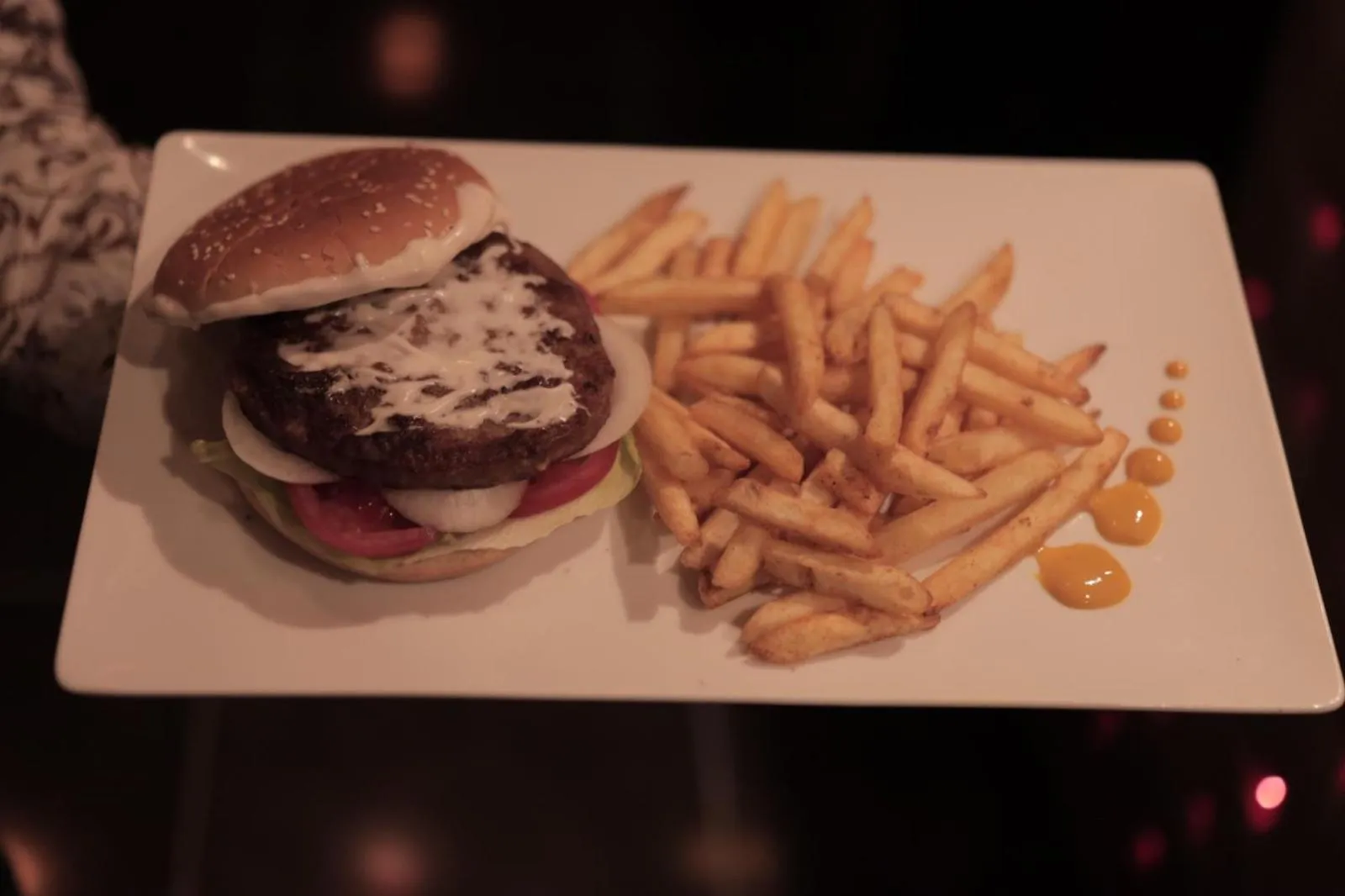 Restaurant/places to eat in Aura Inn Hotel Cairo