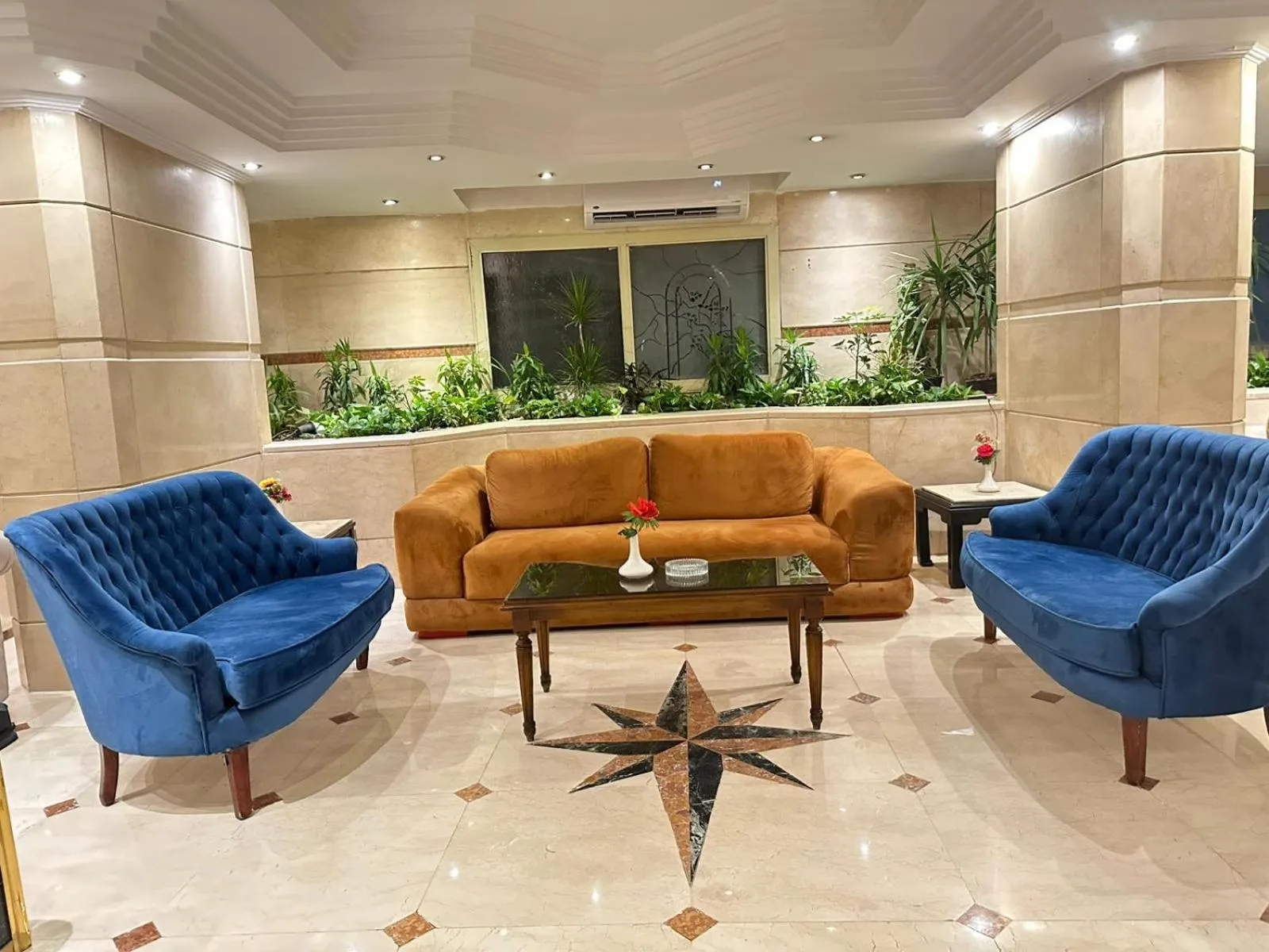 Lobby or reception in Aura Inn Hotel Cairo
