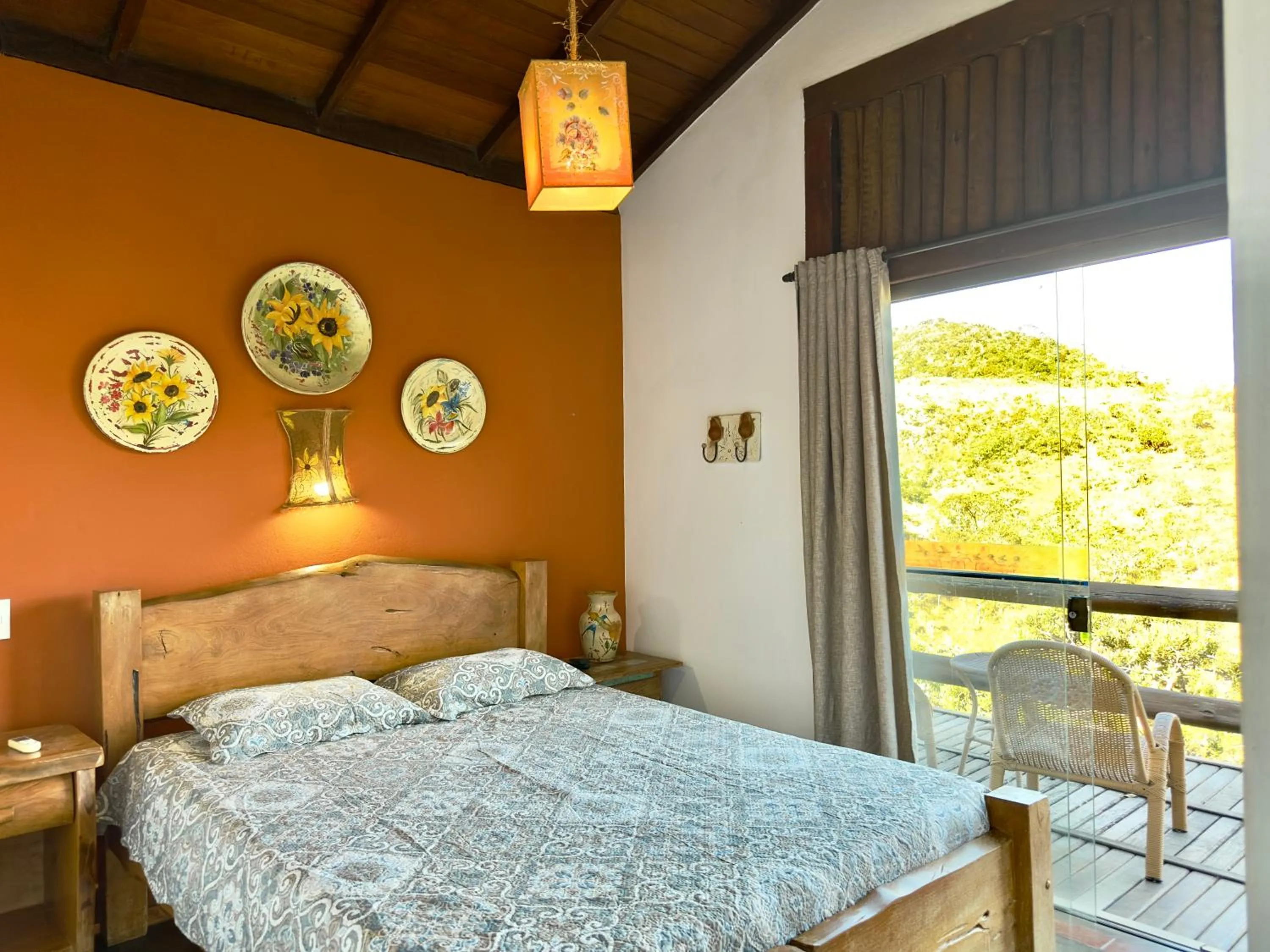 Photo of the whole room, Bed in Pousada Fecho da Serra