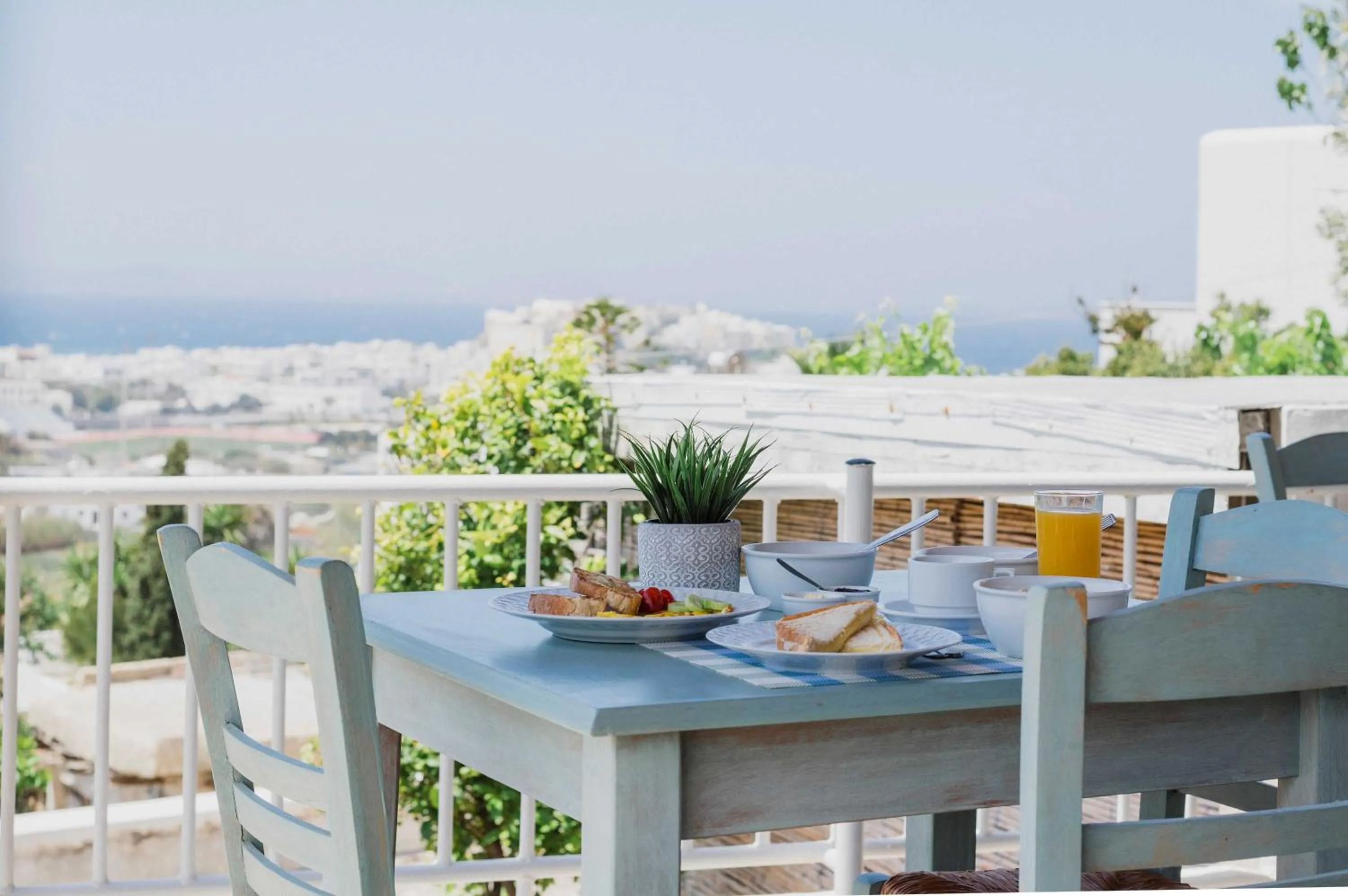 Patio in Petros Studios & Suites