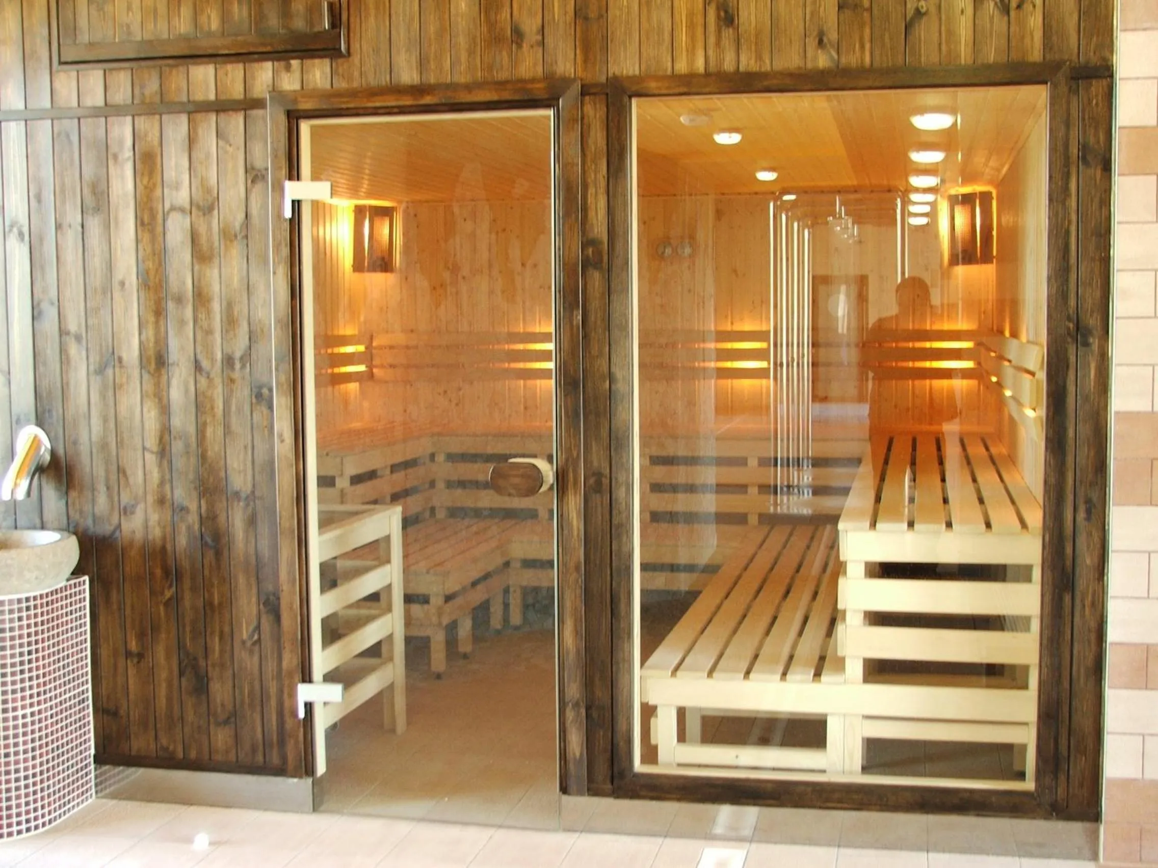 Facade/entrance in Hotel Victoria